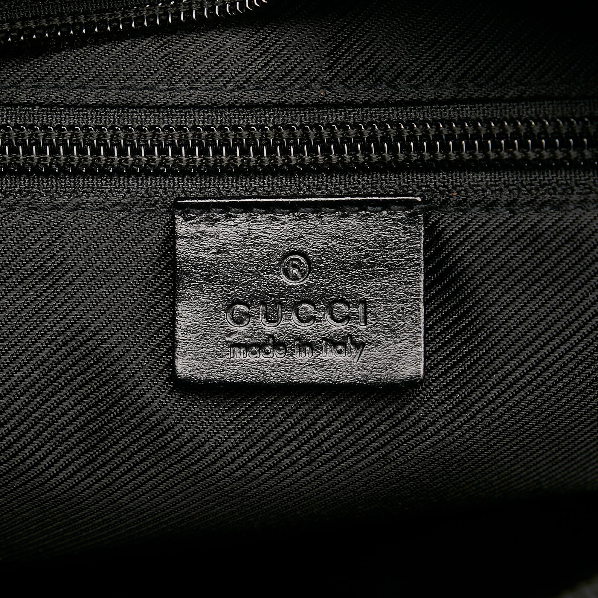 Gucci GG Nylon Crossbody Bag (SHG-29269)