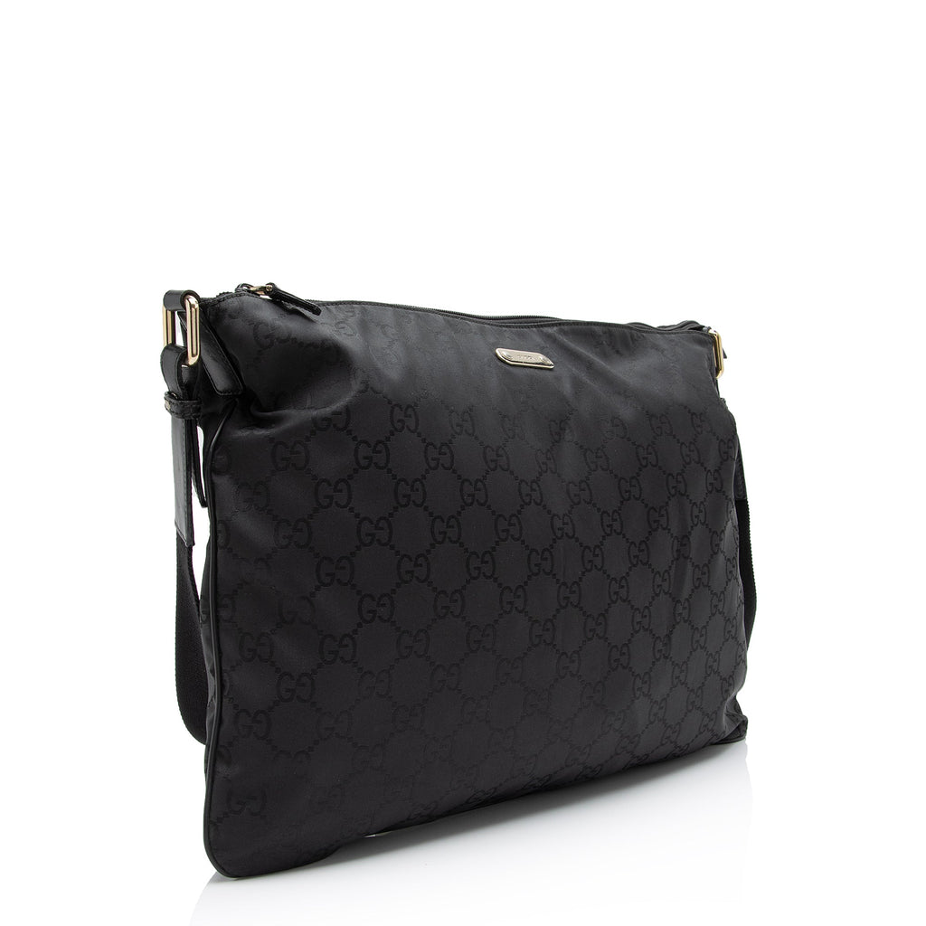Gucci GG Nylon Large Messenger Bag (SHF-kF37Kx)