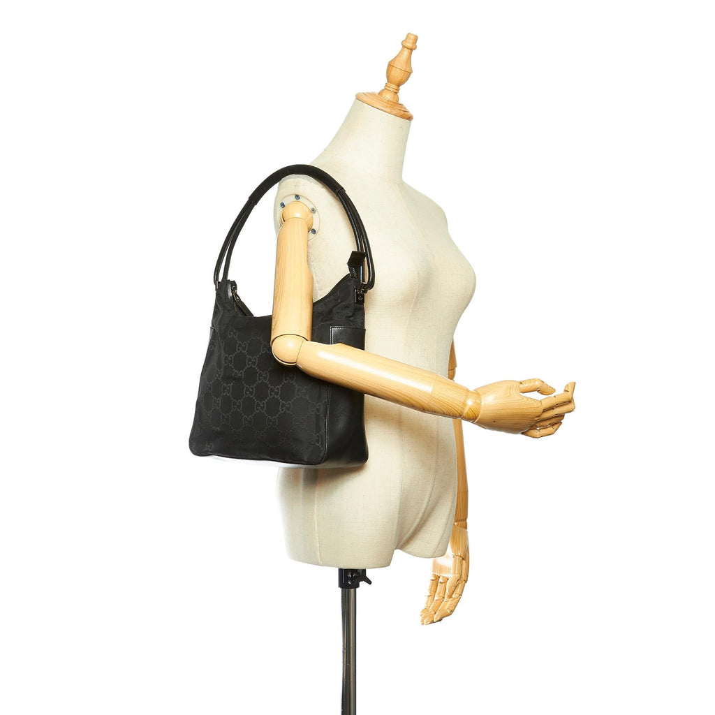 Gucci GG Nylon Shoulder Bag (SHG-22343)