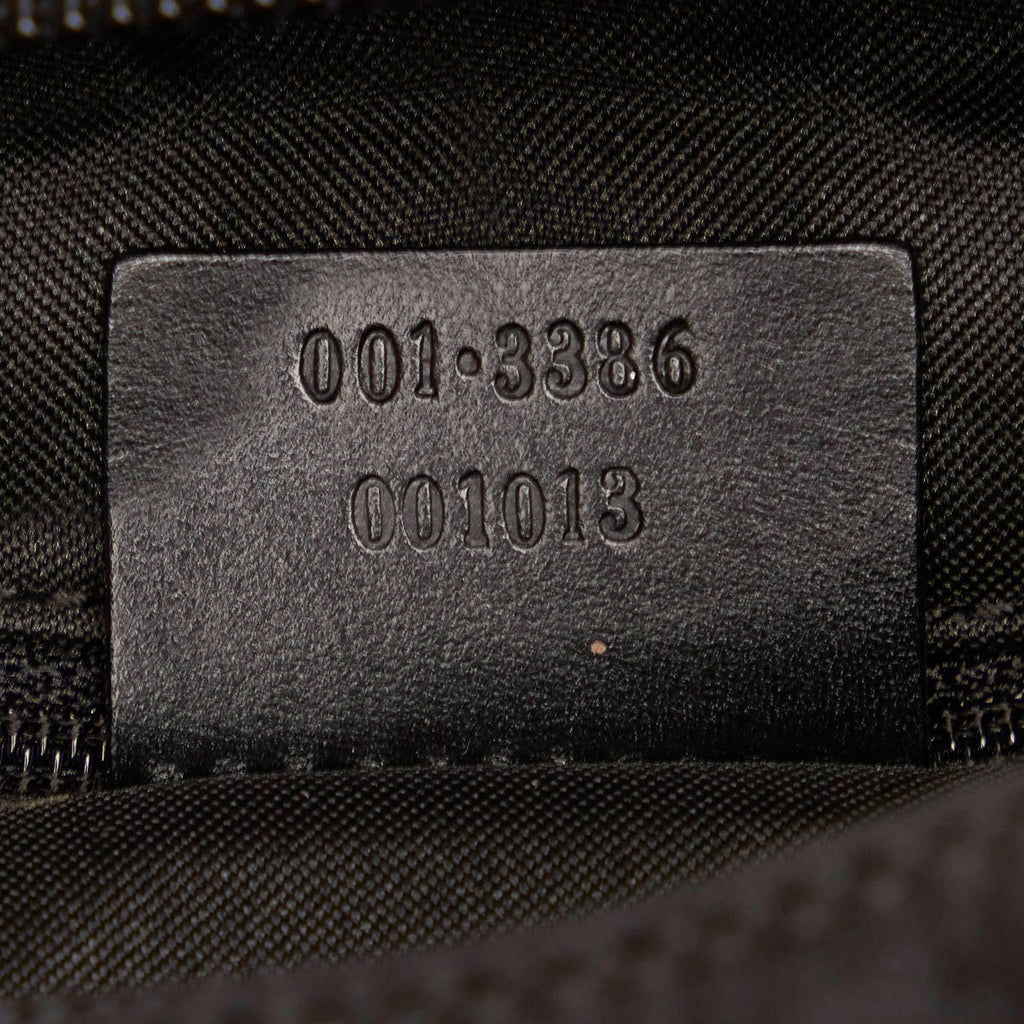 Gucci GG Nylon Shoulder Bag (SHG-29560)
