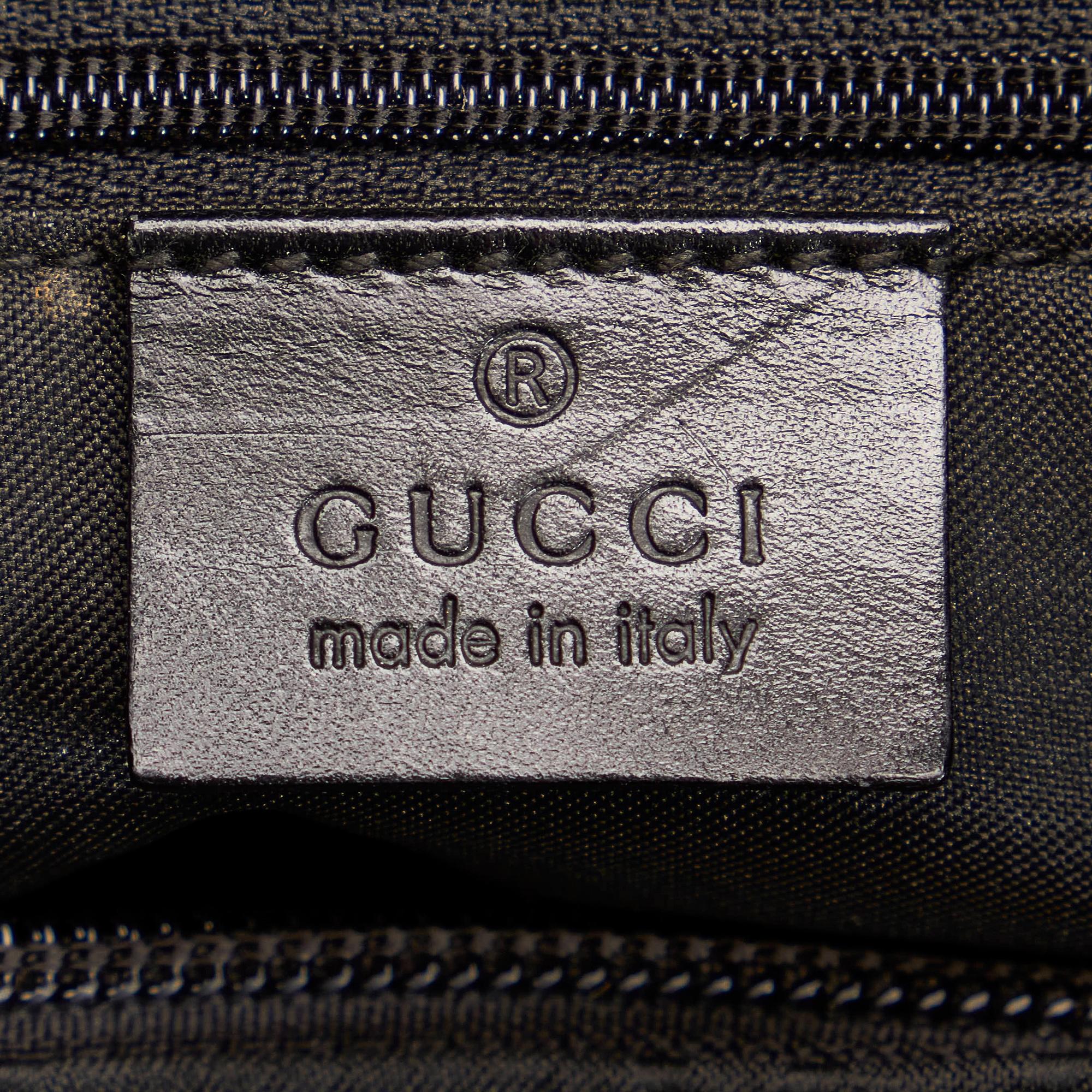 Gucci GG Nylon Shoulder Bag (SHG-29560)