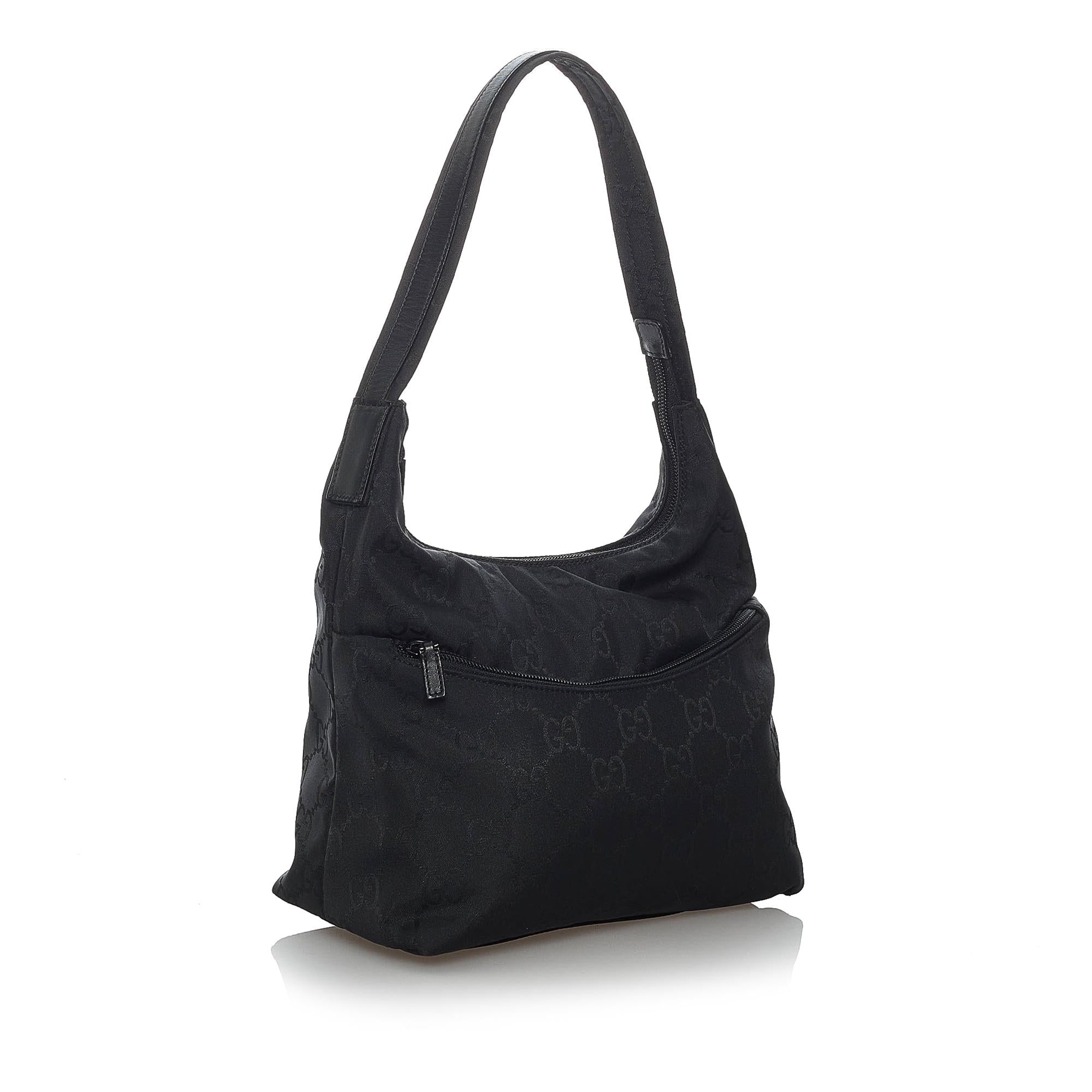 Gucci GG Nylon Shoulder Bag (SHG-29560)