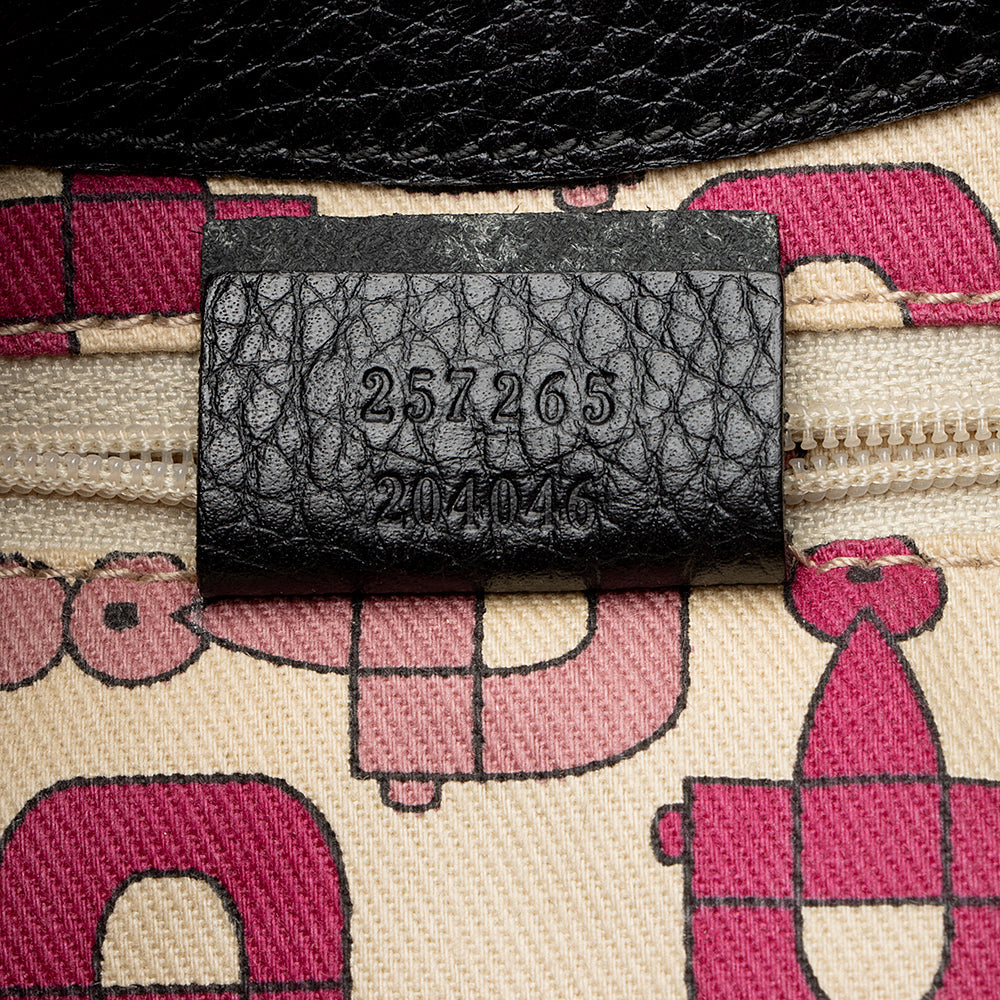 Gucci GG Nylon Shoulder Bag (SHF-21944)