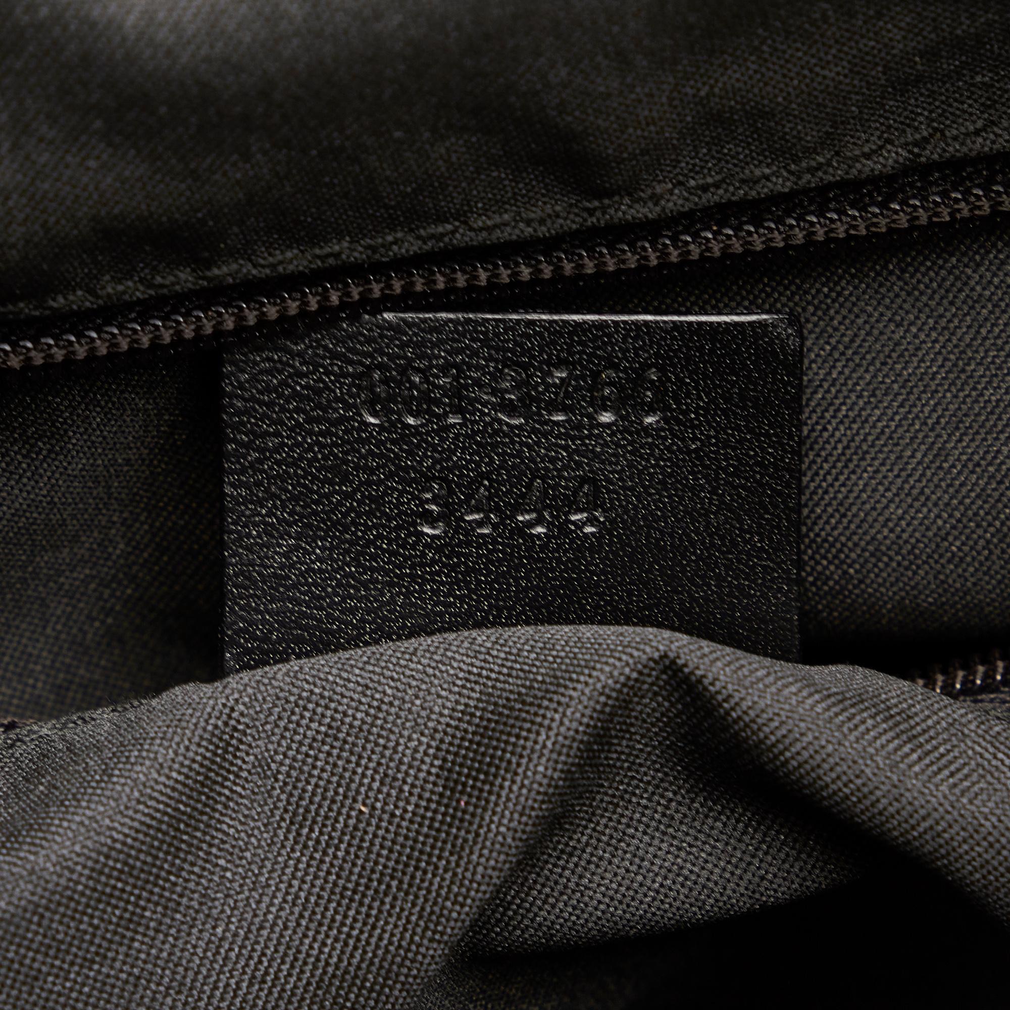 Gucci GG Nylon Shoulder Bag (SHG-w7Iys7)