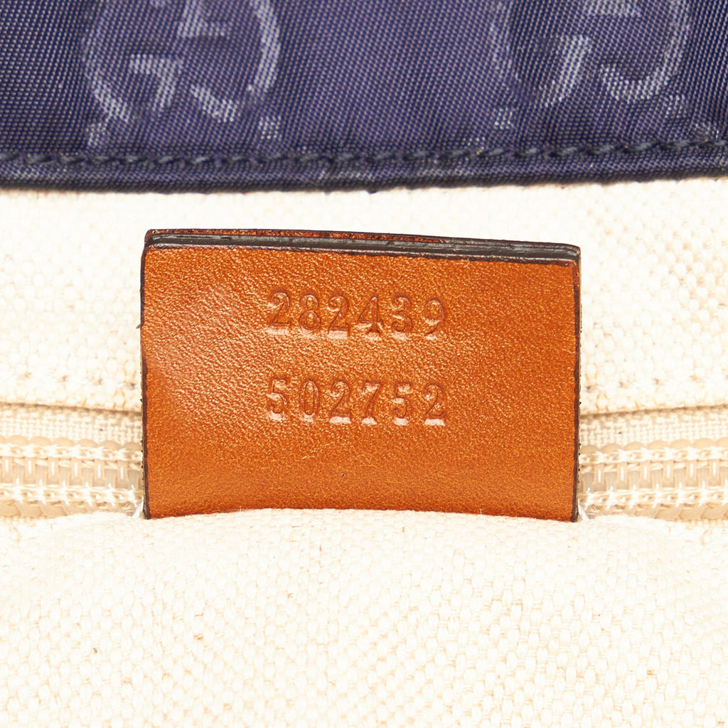 Gucci GG Nylon Tote Bag (SHG-30467)