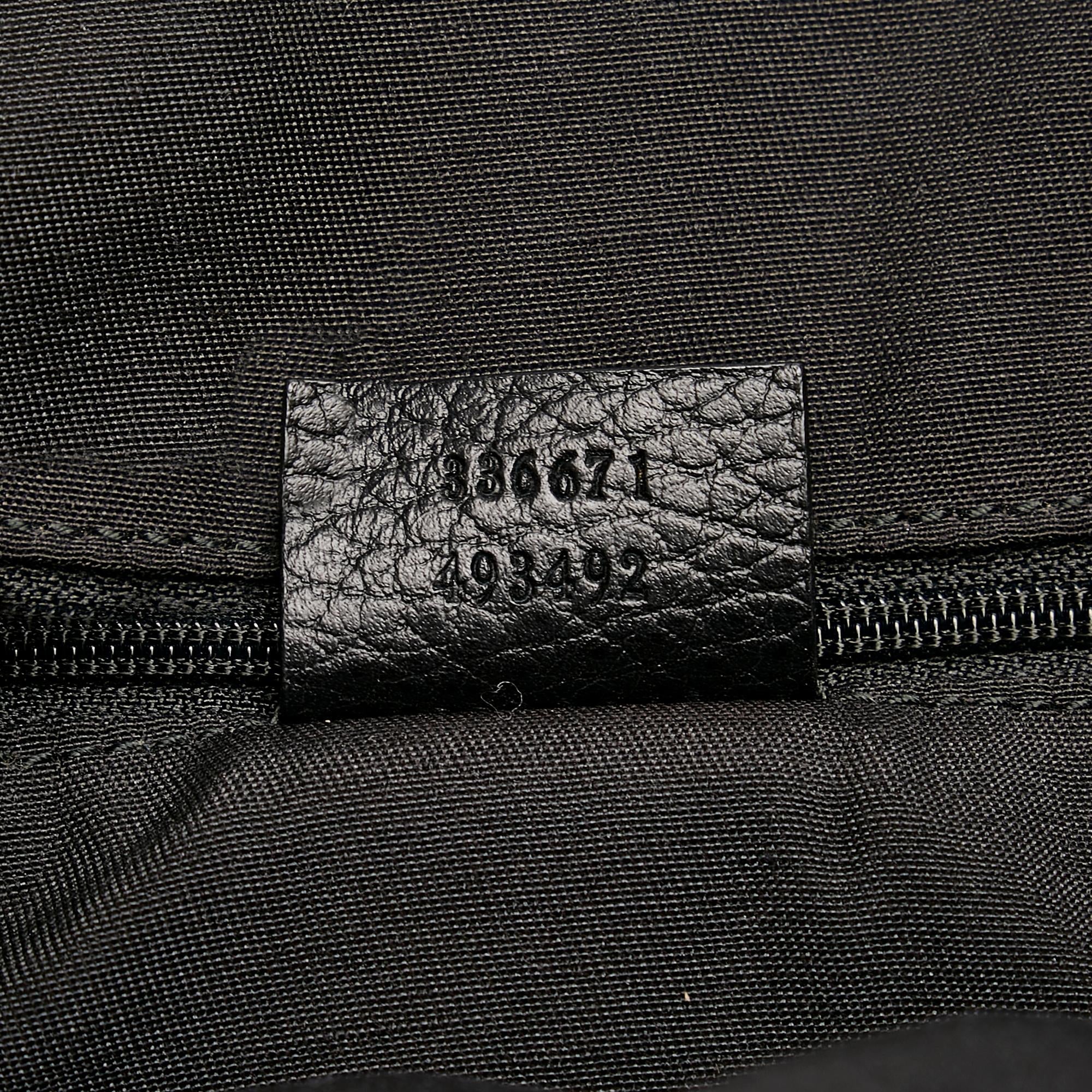Gucci GG Nylon Tote (SHG-yOEqEf)