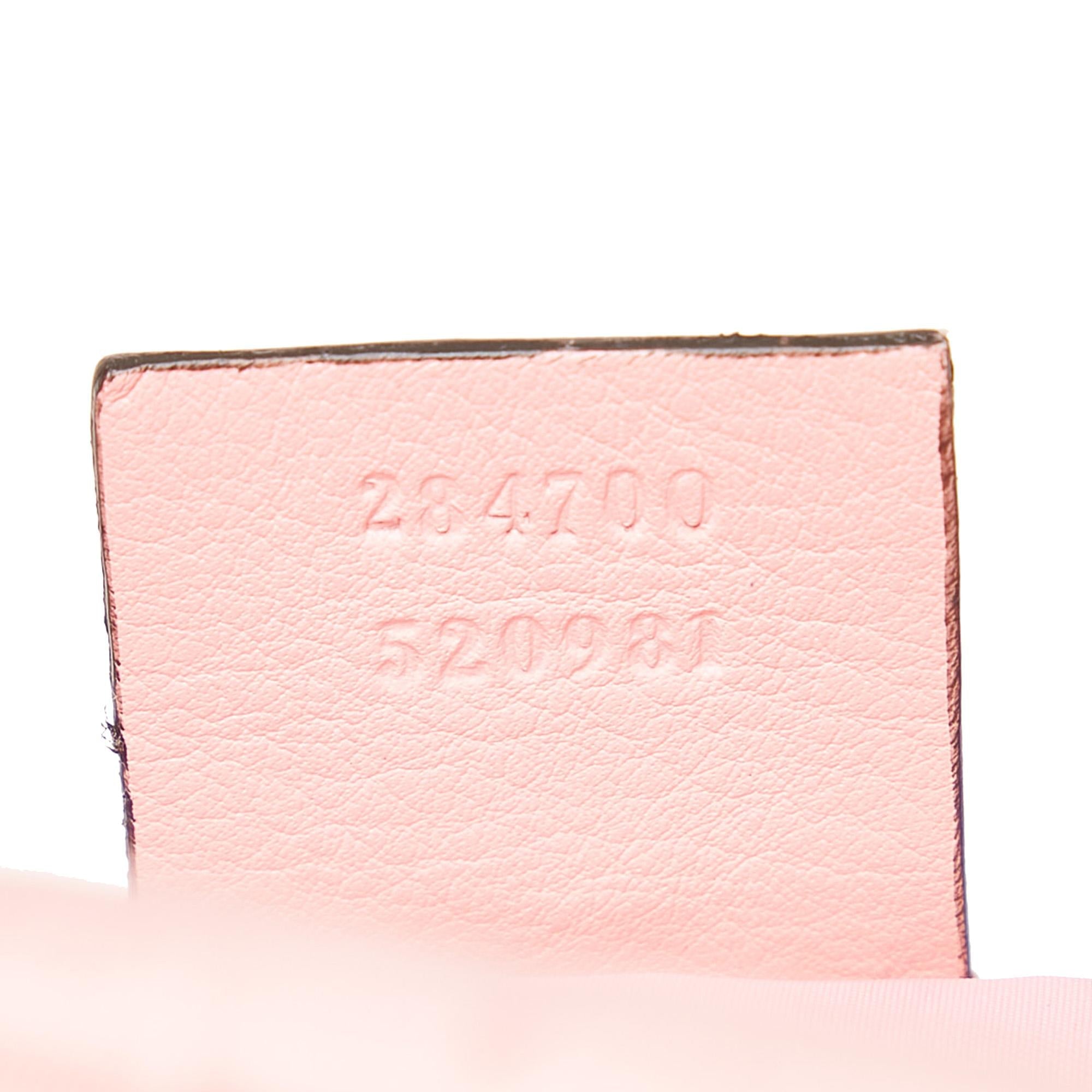 Gucci GG Nylon Vanity Bag (SHG-A9IEiY)
