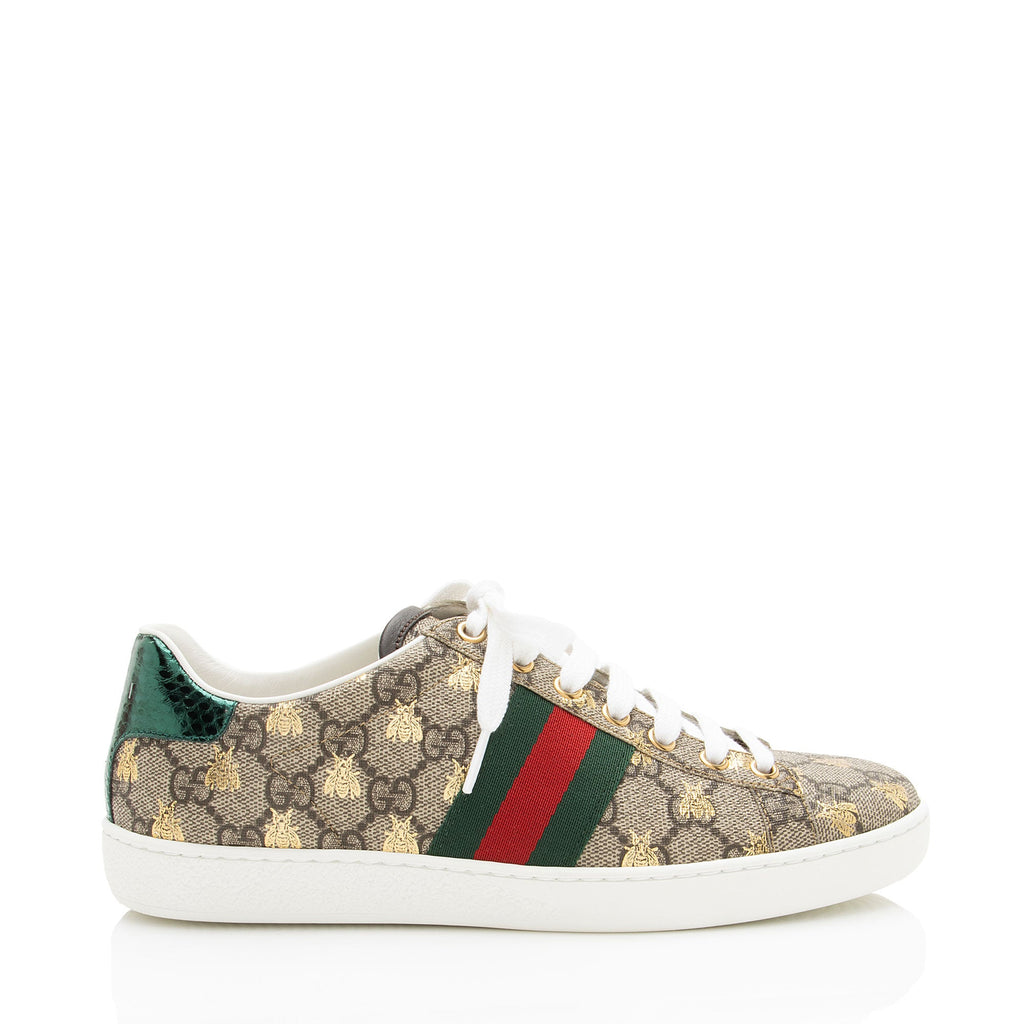 Gucci GG Supreme Bee Ace Sneakers - Size 7 / 37