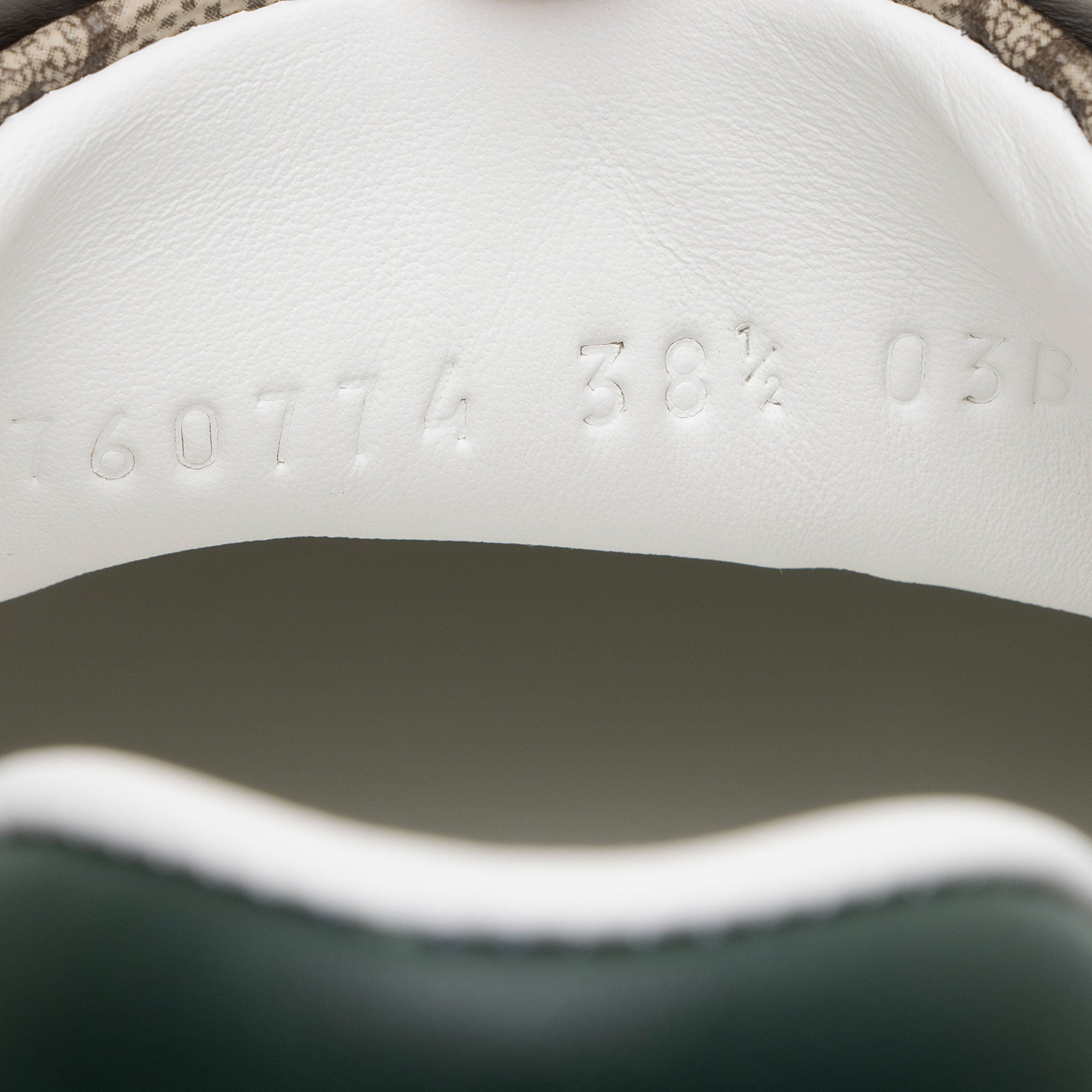 Gucci GG Supreme Ace Sneakers - Size 8.5 / 38.5