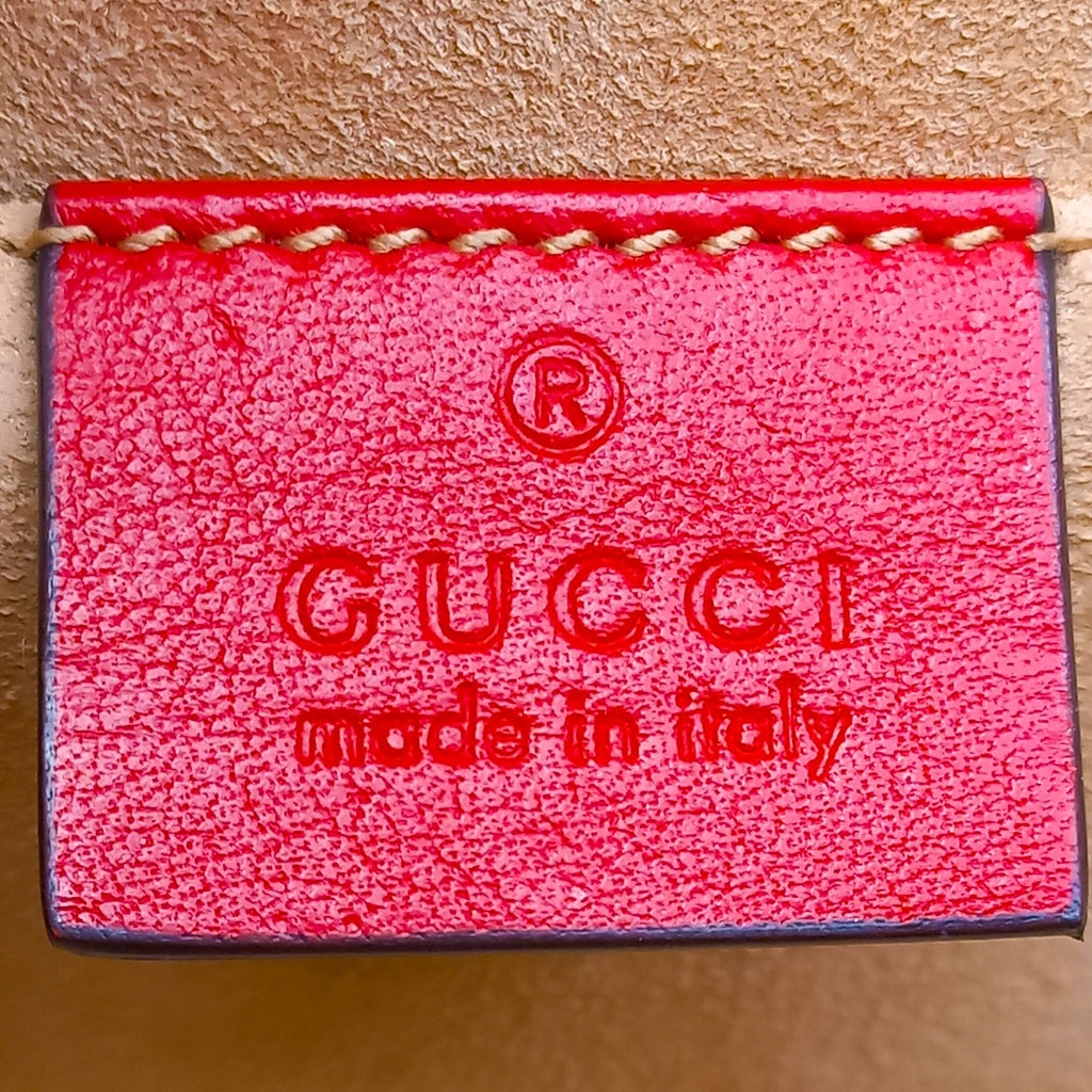 Gucci GG Supreme Apple Padlock Shoulder Bag (SHG-35947)