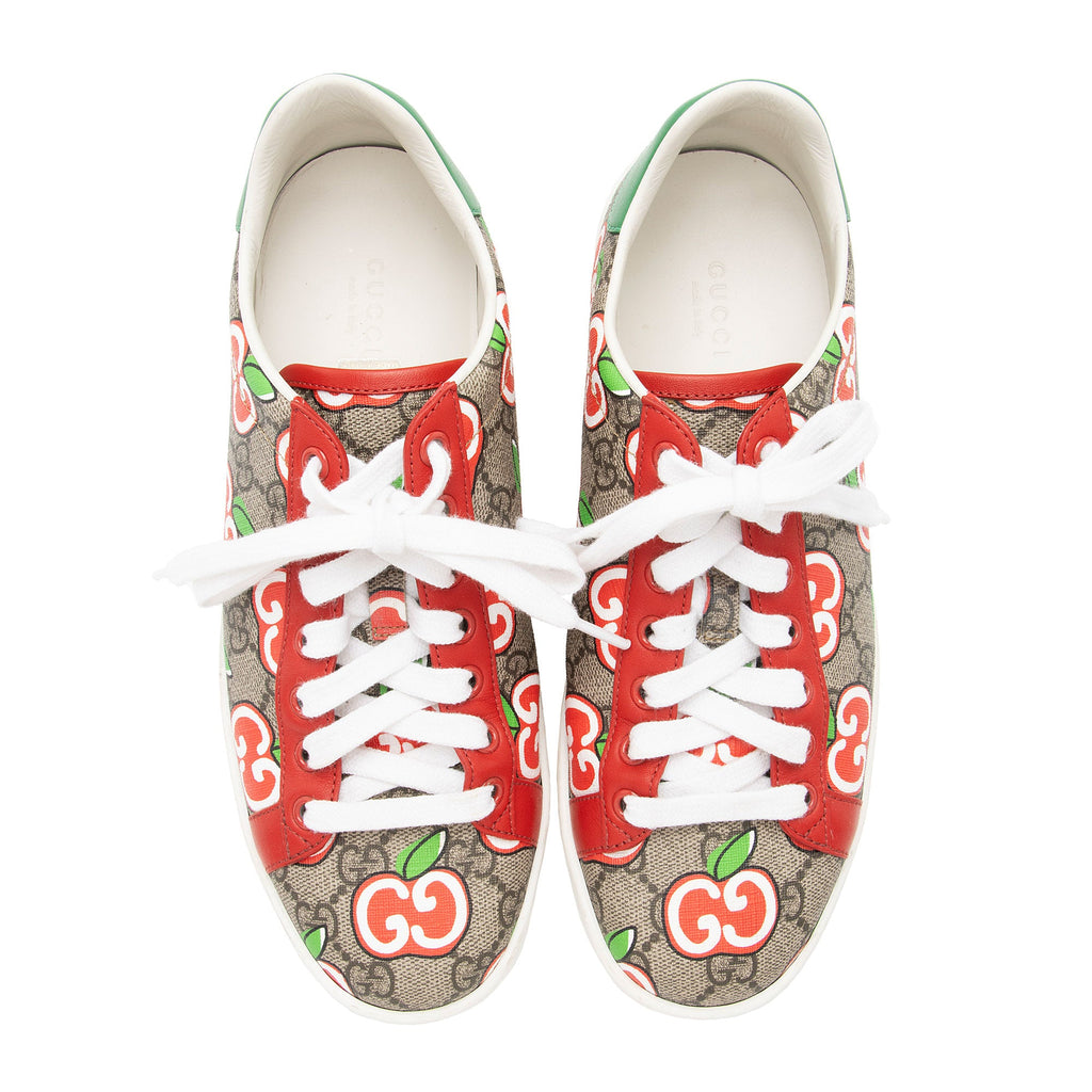 Gucci GG Supreme Apple Sneakers - Size 37.5 / 7.5 (SHF-8bwssz)
