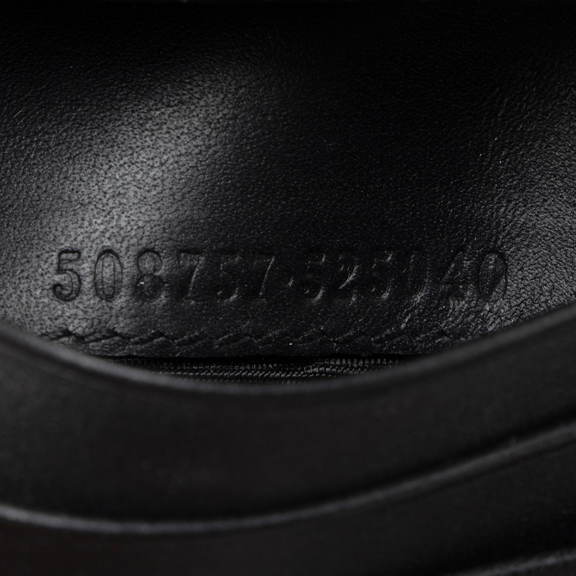 Gucci GG Supreme Bee Card Case