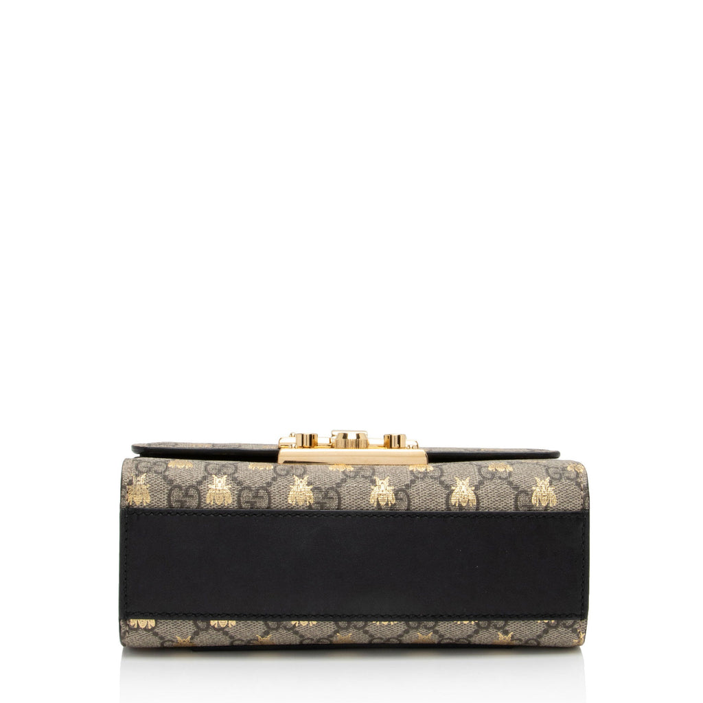 Gucci GG Supreme Bee Padlock Small Shoulder Bag (SHF-3QPOYF)