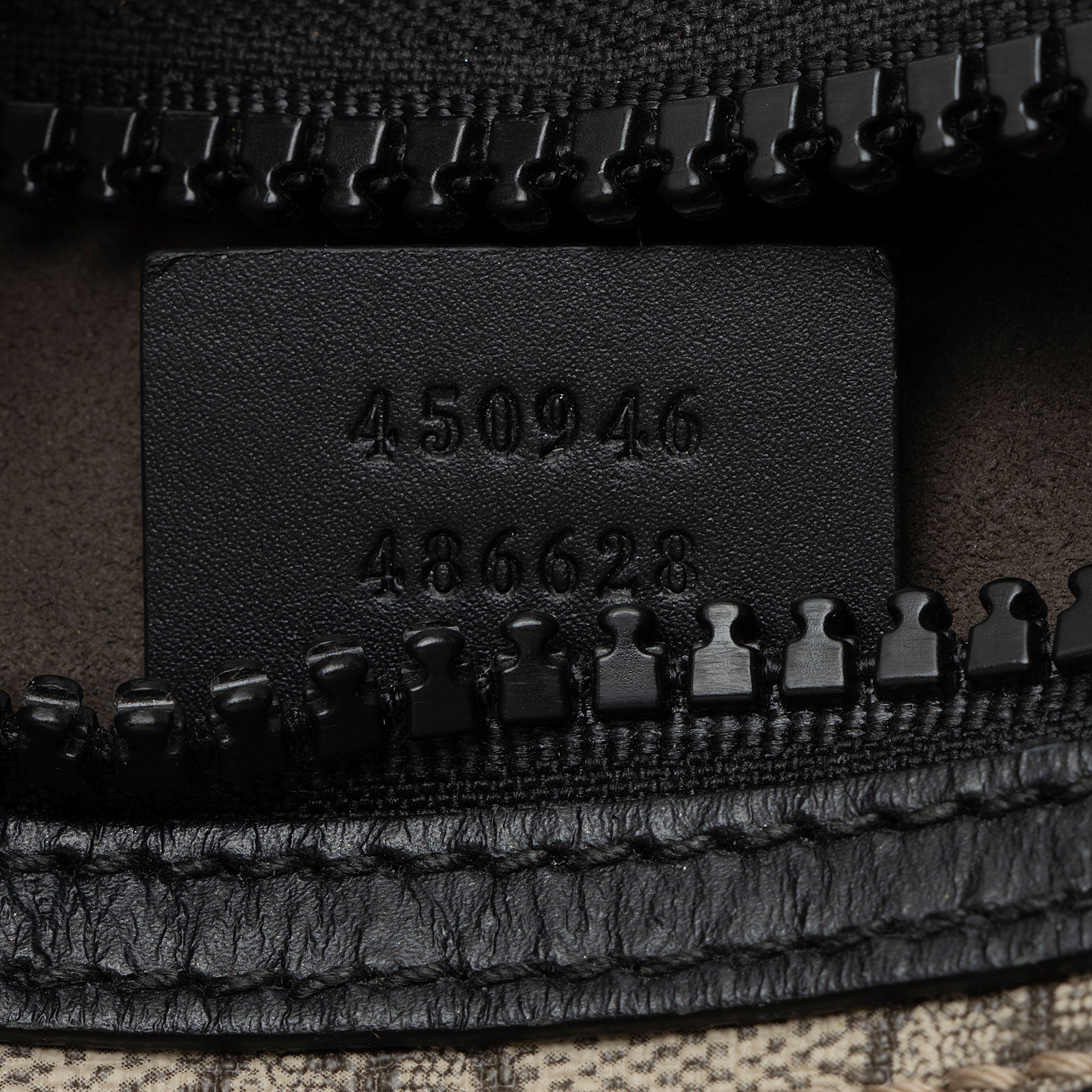 Gucci GG Supreme Belt Bag