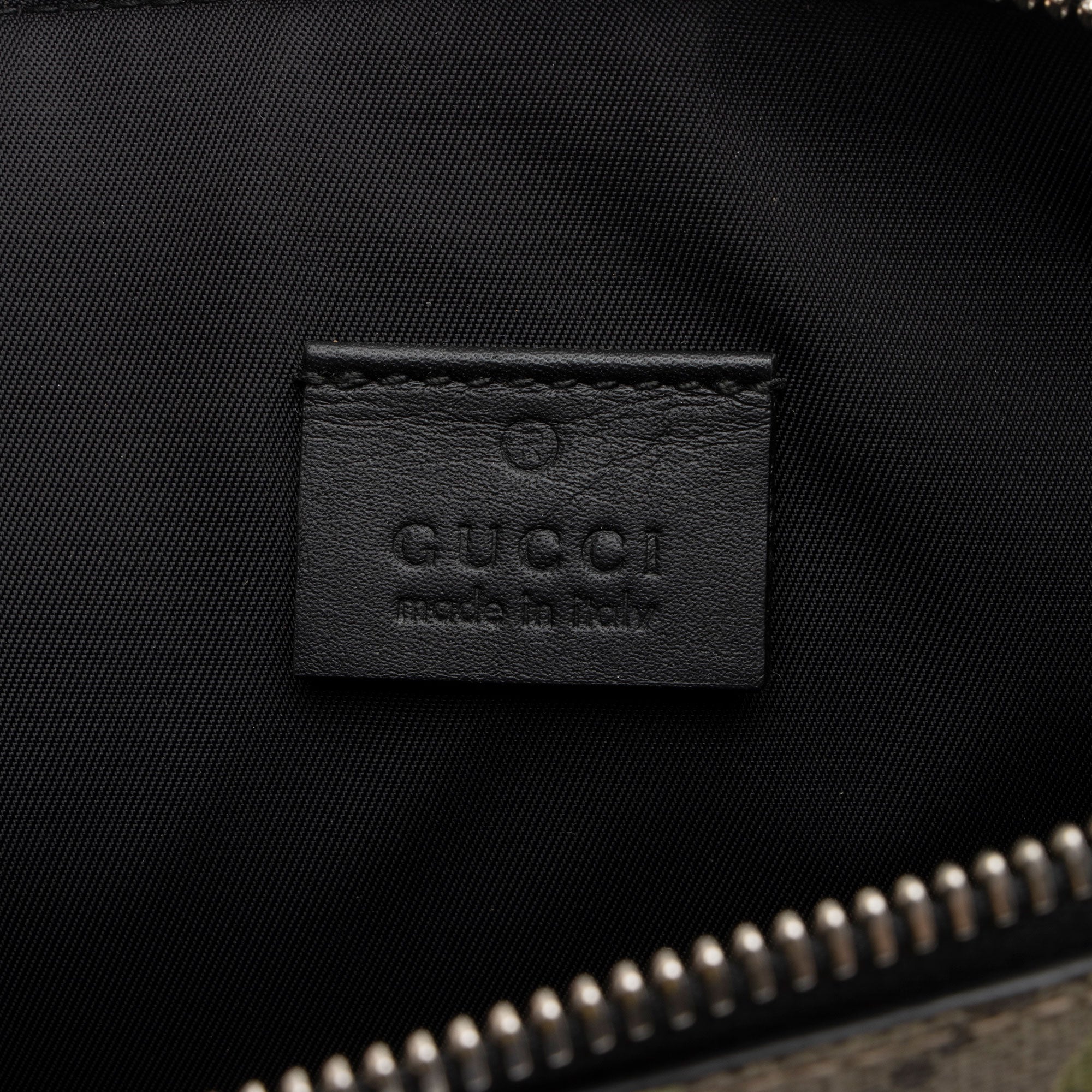 Gucci GG Supreme Blooms Large Pouch (SHF-hBZimk)