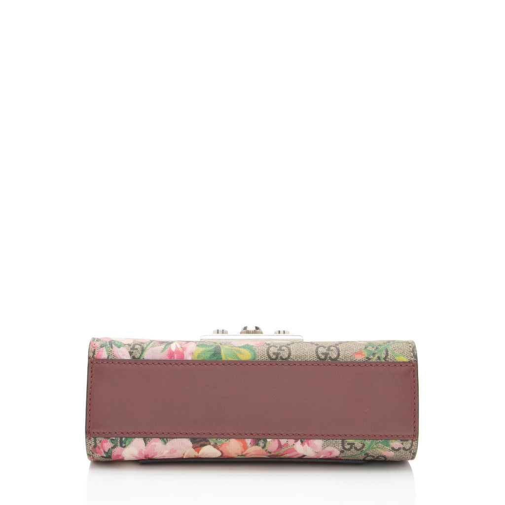 Gucci GG Supreme Blooms Padlock Small Shoulder Bag (SHF-6zv2gD)