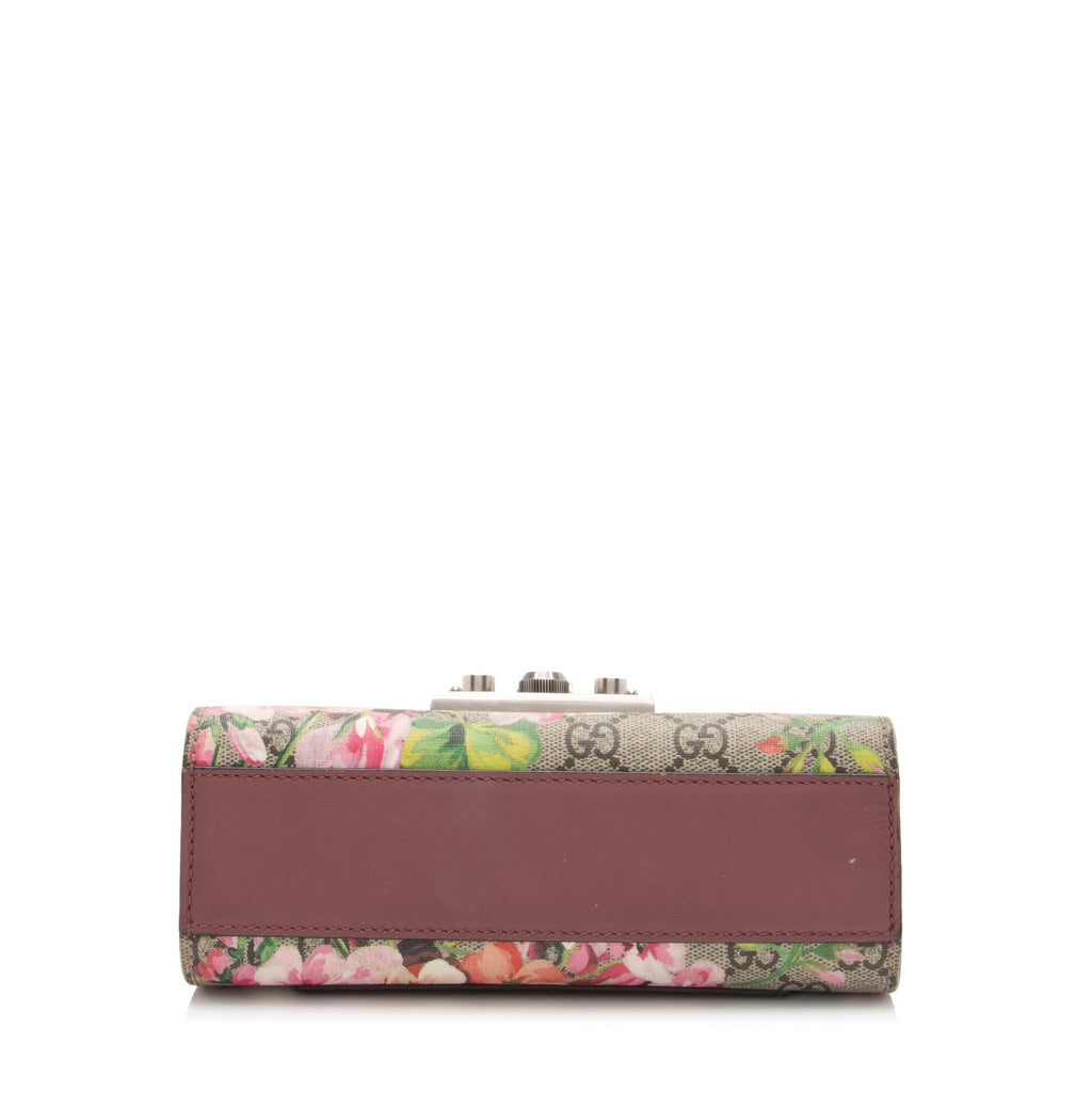 Gucci GG Supreme Blooms Padlock Small Shoulder Bag (SHF-BfraHH)