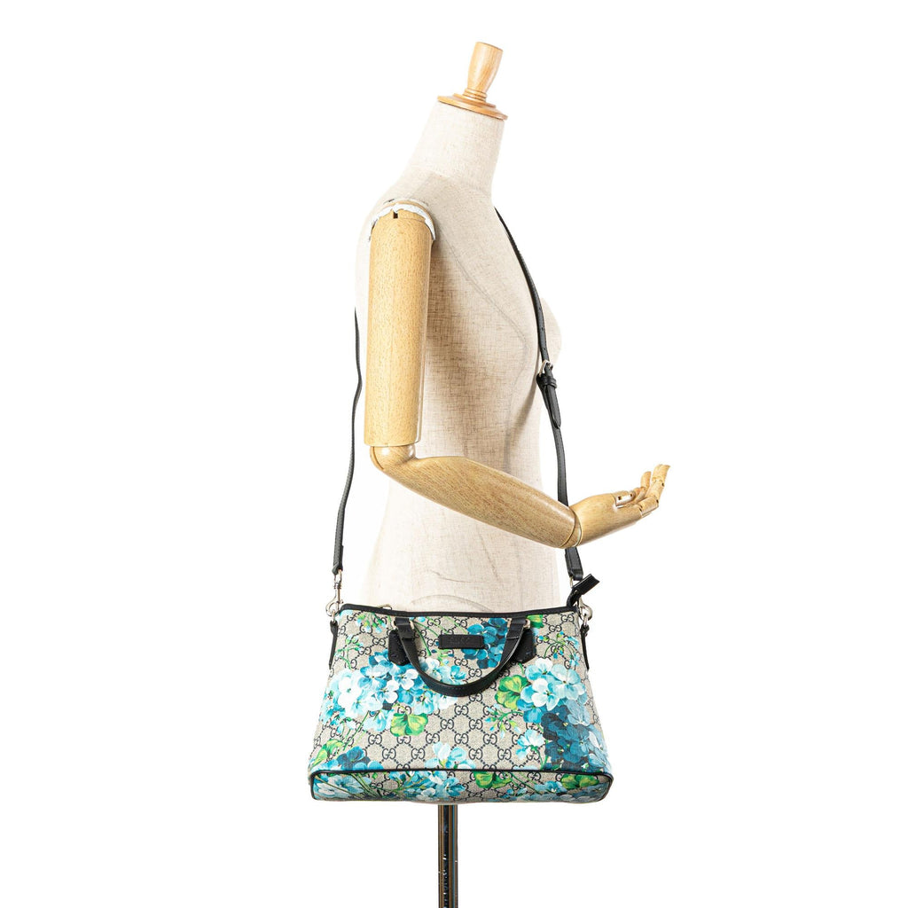 Gucci GG Supreme Blooms Satchel