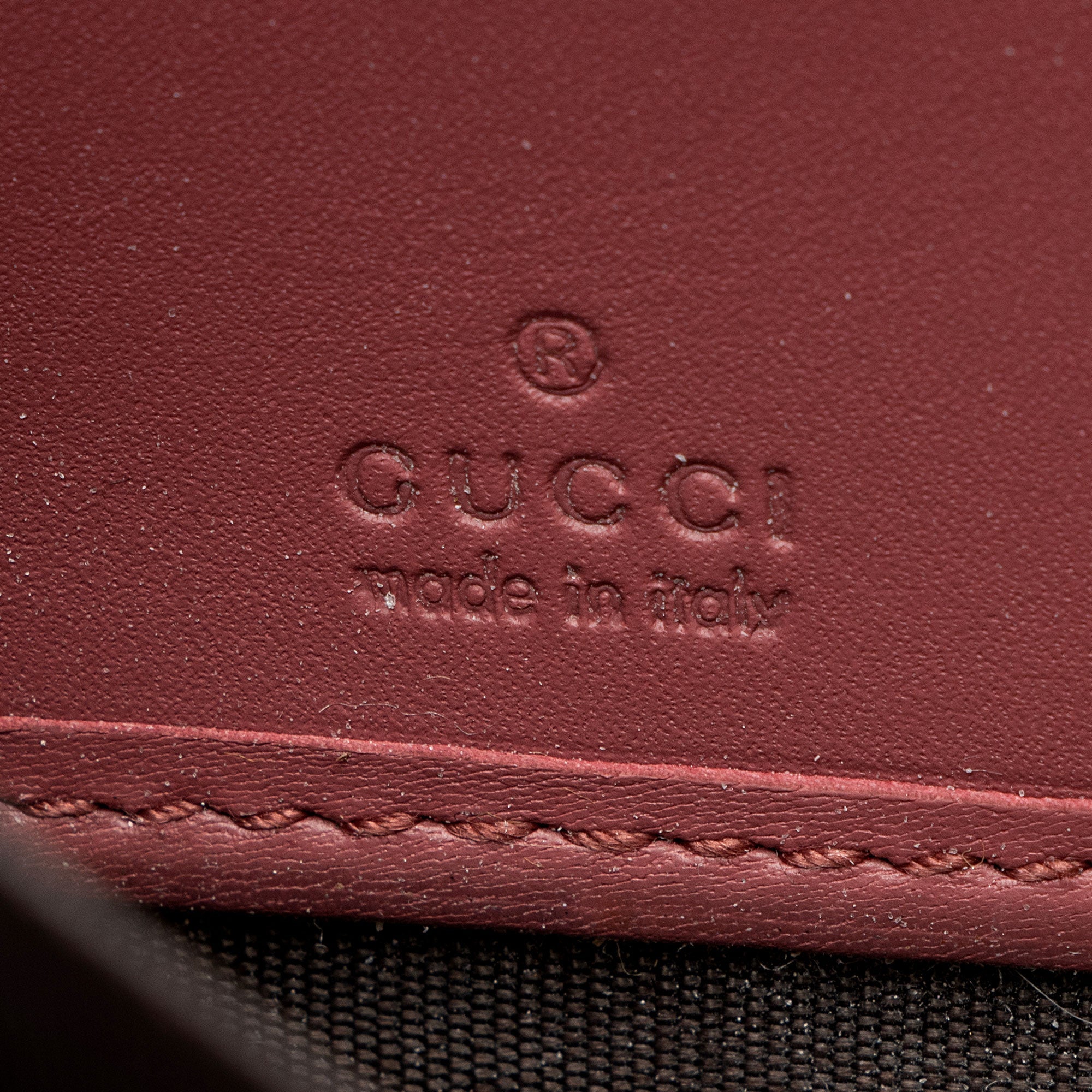 Gucci GG Supreme Blooms Zip Around Wallet (SHF-8w1PQp)