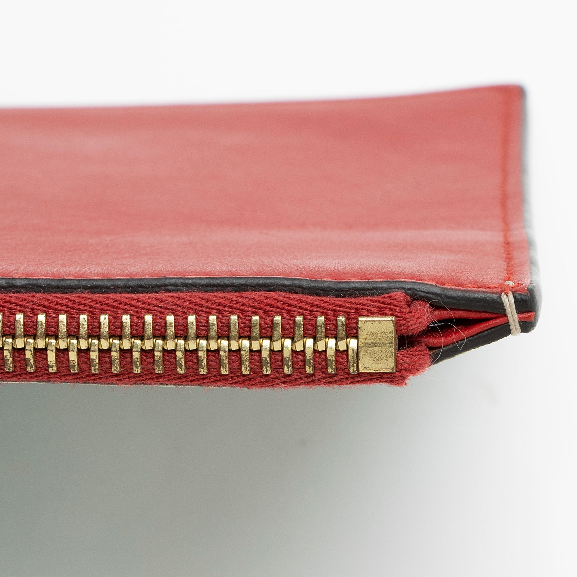 Gucci GG Supreme Blooms Zip Pouch (SHF-W5F9OF)