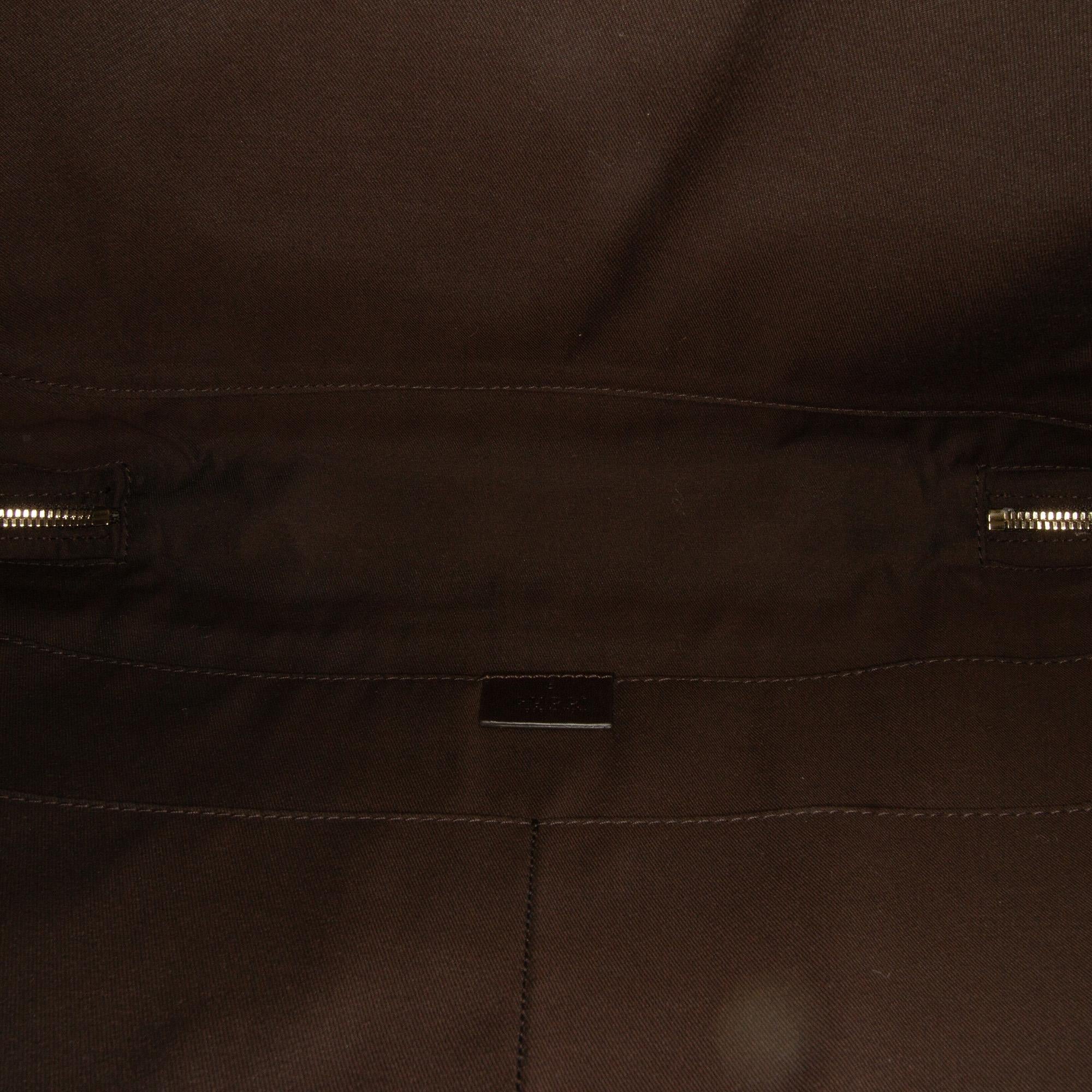 Gucci GG Supreme Business Bag (SHG-mKY0WE)