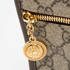 Gucci GG Supreme Chain Pochette