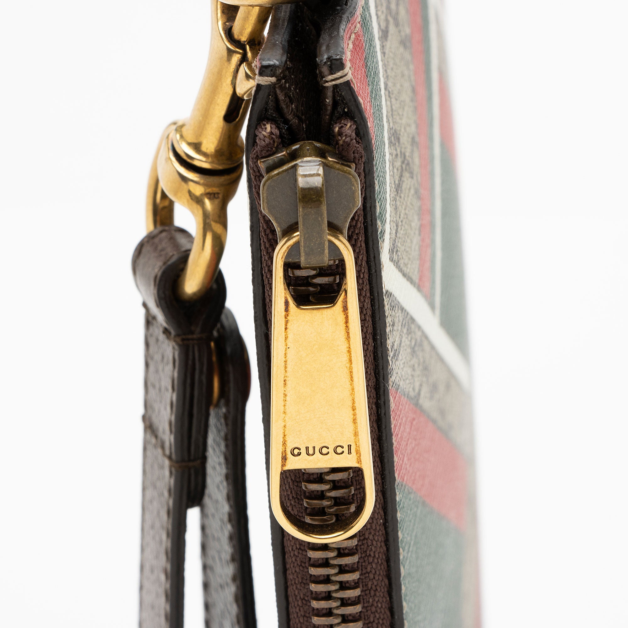 Gucci GG Supreme Chevron Zip Wristlet