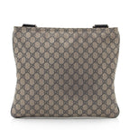Gucci GG Supreme Classic Flat Medium Messenger Bag (SHF-rHNsr9)