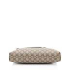 Gucci GG Supreme Classic Flat Medium Messenger Bag (SHF-z1jpvQ)