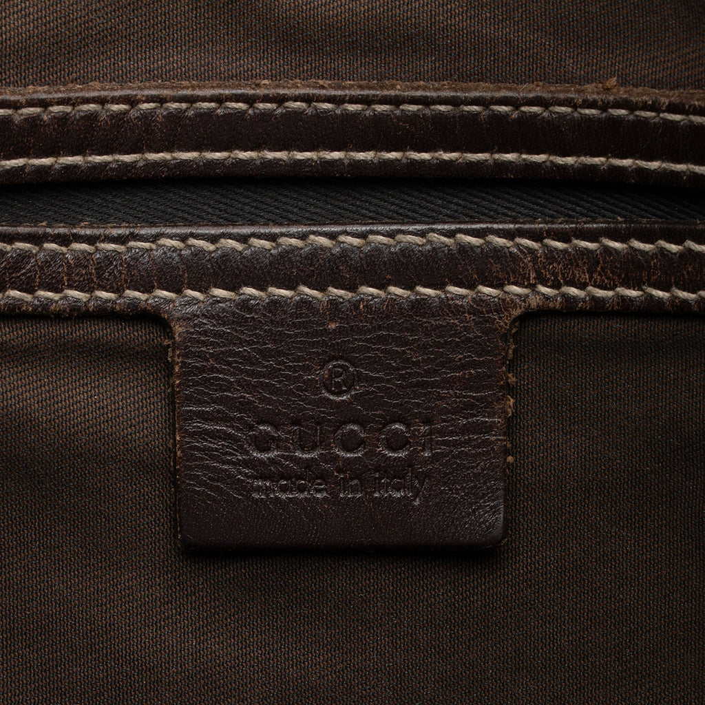 Gucci GG Supreme Classic Flat Medium Messenger (SHF-CUfNXw)