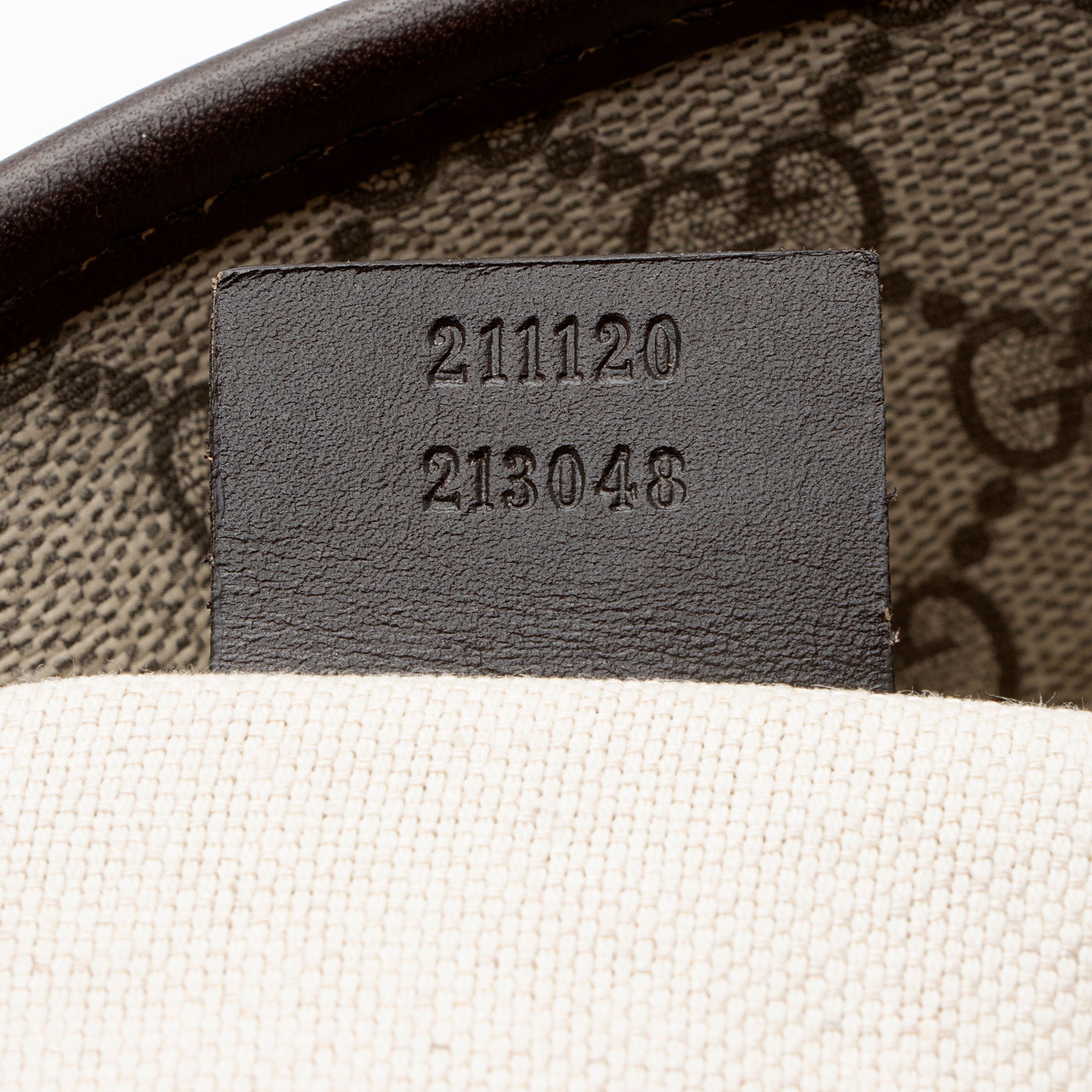 Gucci GG Supreme Classic Large Zip Tote