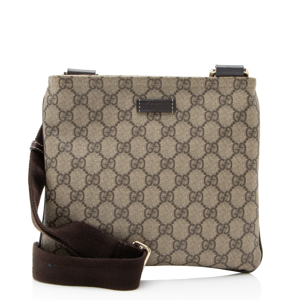Gucci GG Supreme Classic Small Messenger