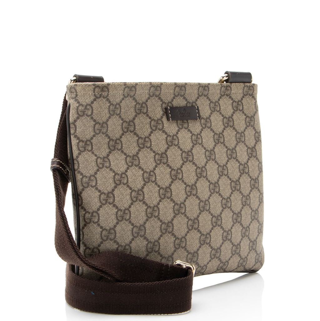 Gucci GG Supreme Classic Small Messenger