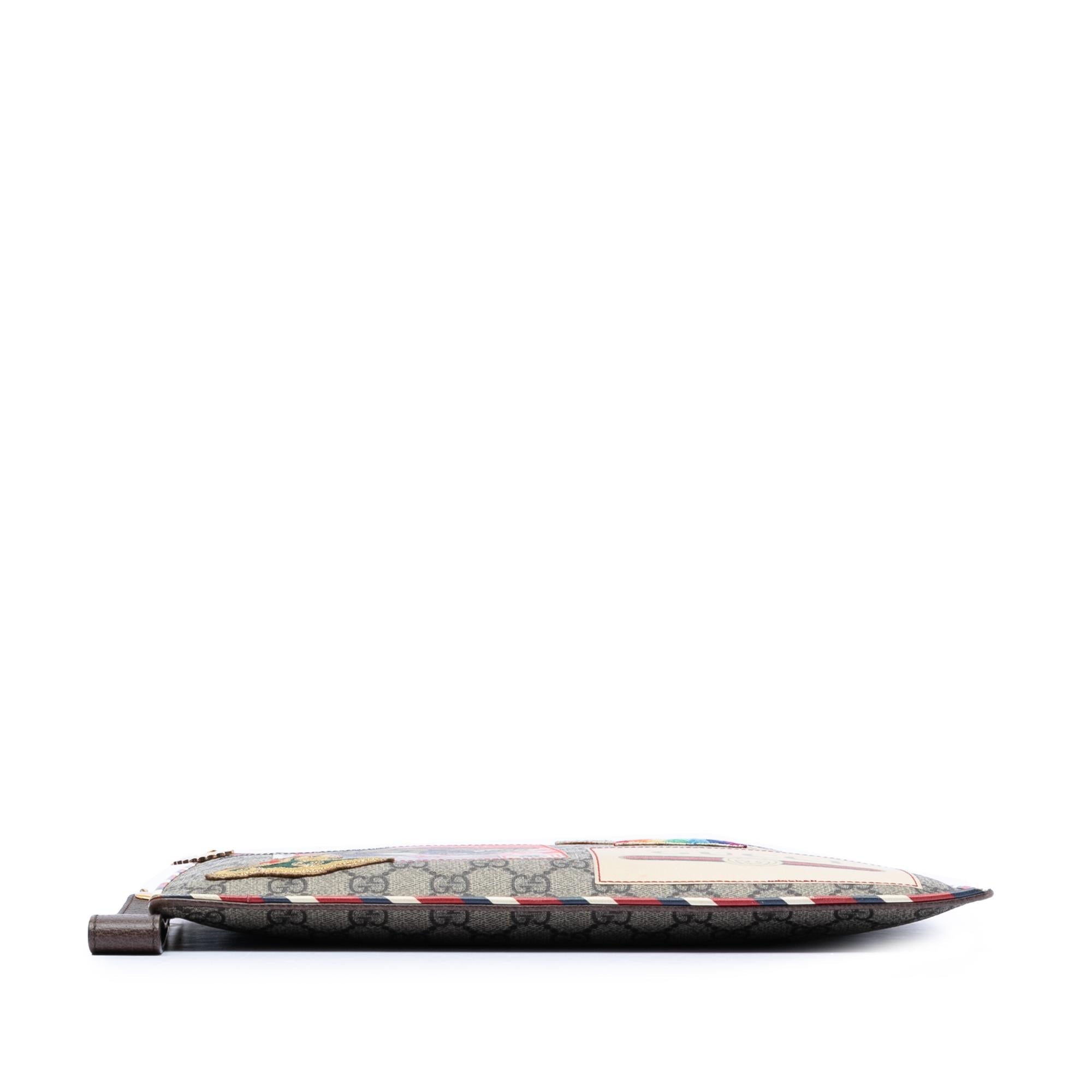Gucci GG Supreme Courrier Clutch