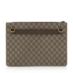 Gucci GG Supreme Courrier Messenger Clutch (SHF-pgZYso)