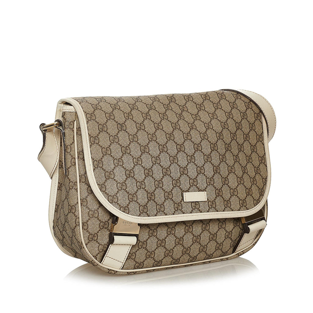 Gucci GG Supreme Crossbody Bag (SHG-29148)