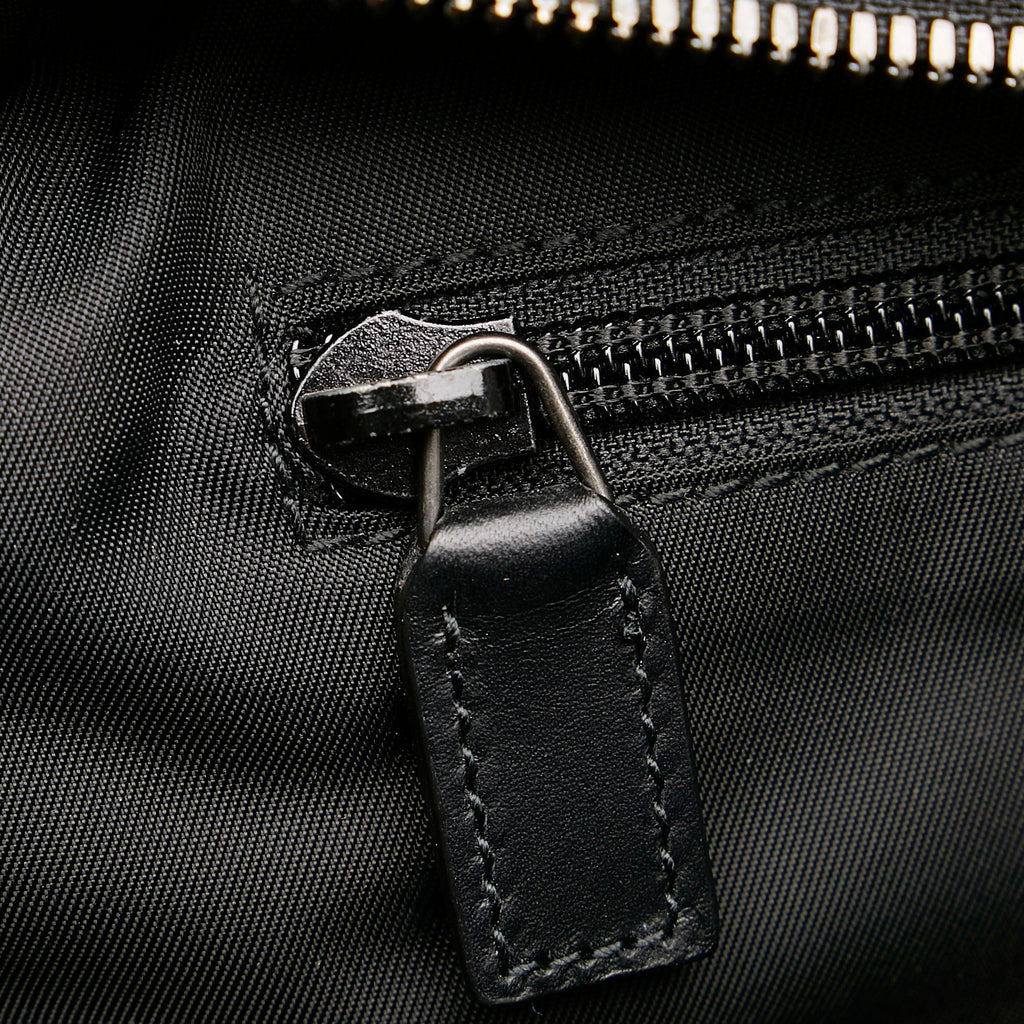 Gucci GG Supreme Crossbody Bag (SHG-30685)