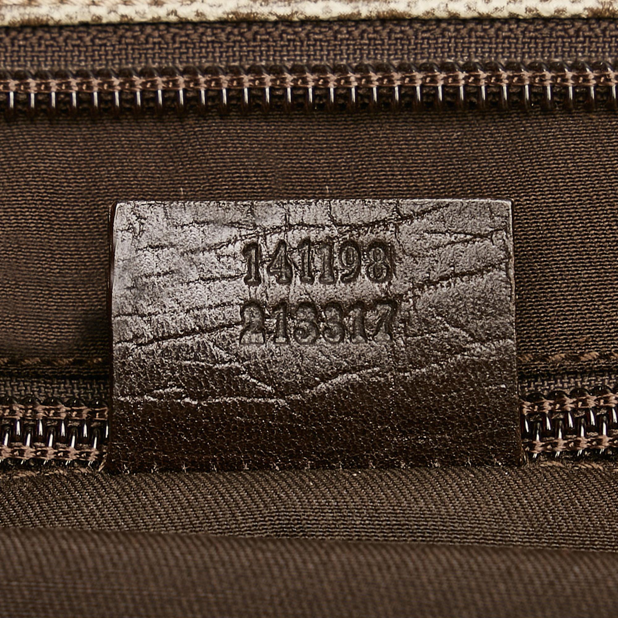 Gucci GG Supreme Crossbody Bag (SHG-hoqwFo)