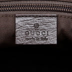 Gucci GG Supreme Crossbody Bag (SHG-VM8RkV)