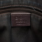Gucci GG Supreme Crossbody Bag (SHG-iFtrNf)