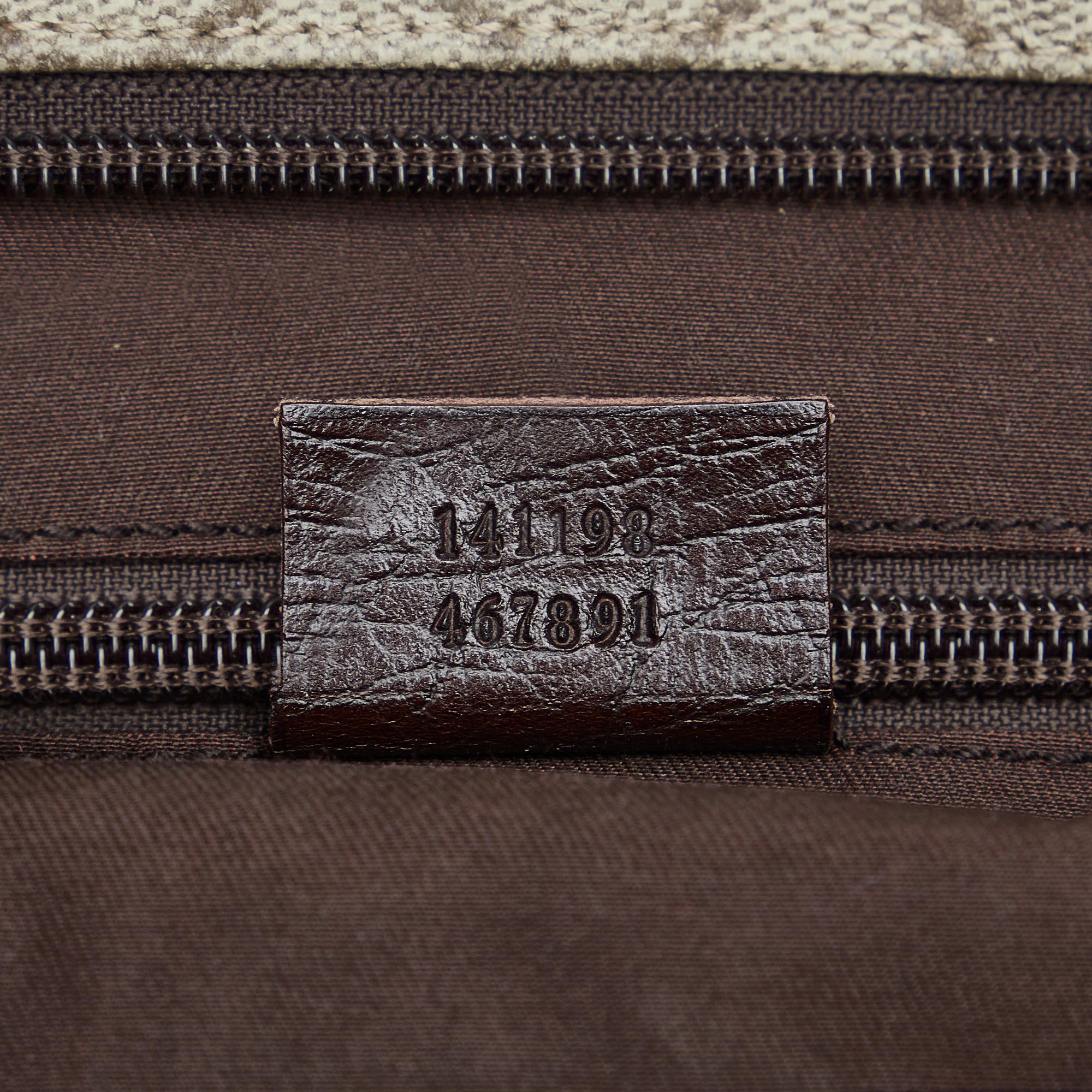 Gucci GG Supreme Crossbody Bag (SHG-GZ28qJ)