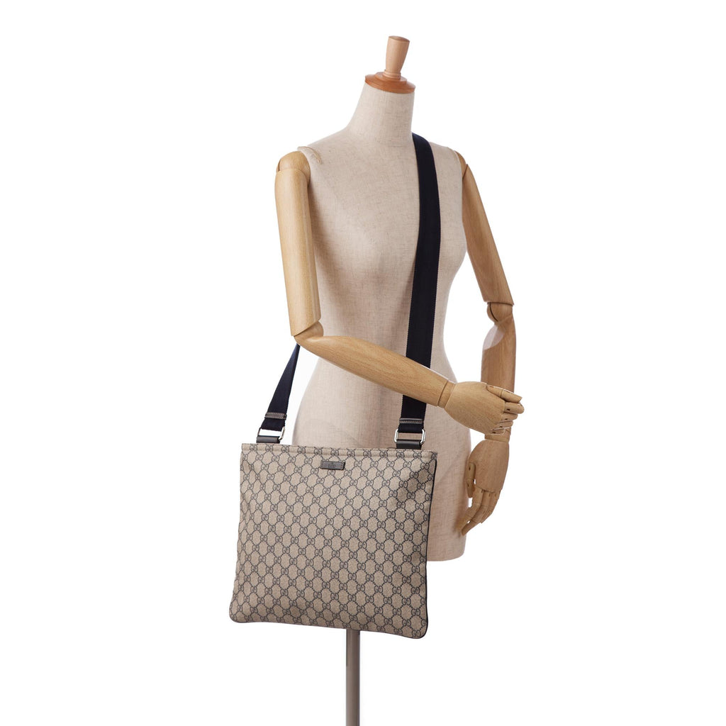 Gucci GG Supreme Crossbody (SHG-kMgXtW)