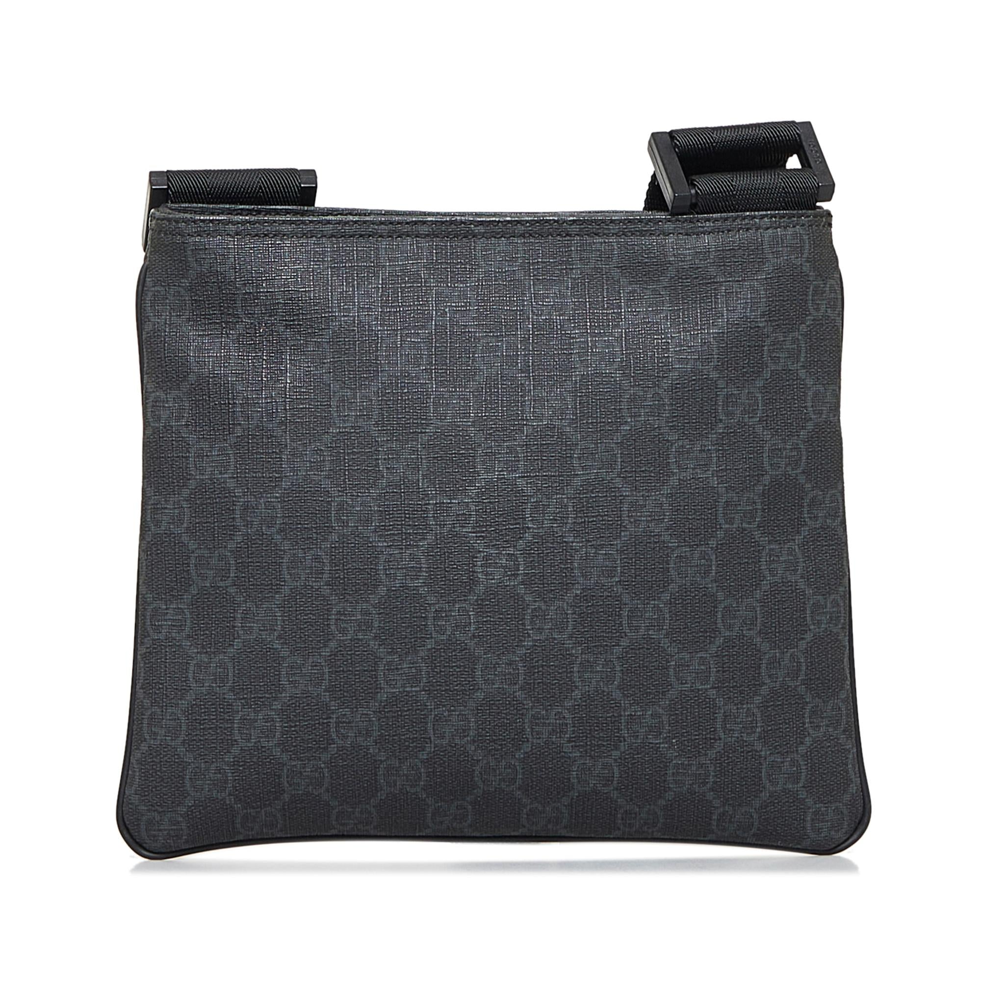 Gucci GG Supreme Crossbody (SHG-AMS5DT)