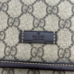 Gucci GG Supreme Crossbody (SHG-ylbS3r)