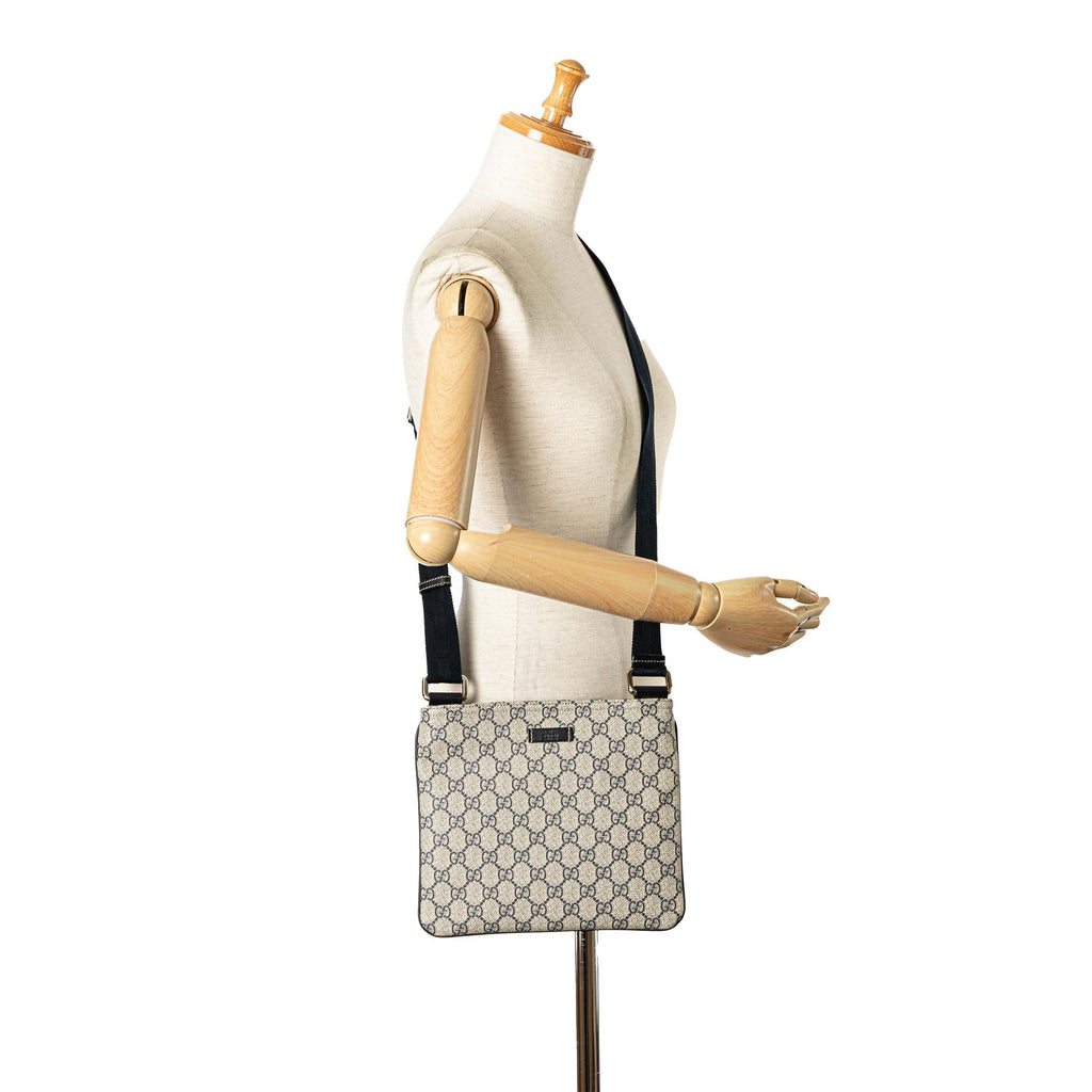 Gucci GG Supreme Crossbody (SHG-qMQoC0)