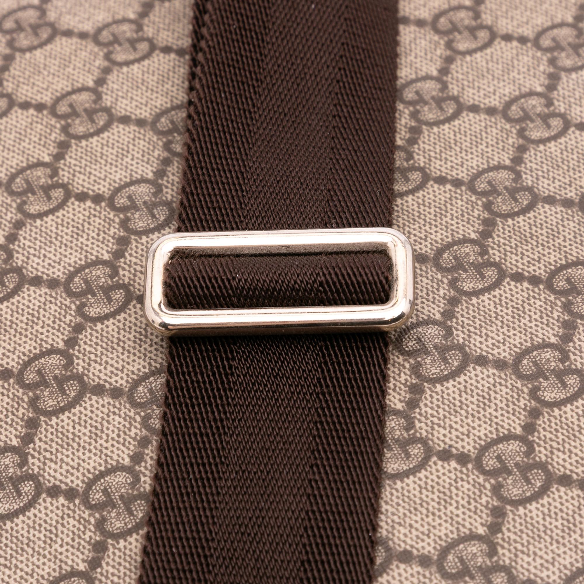 Gucci GG Supreme Crossbody