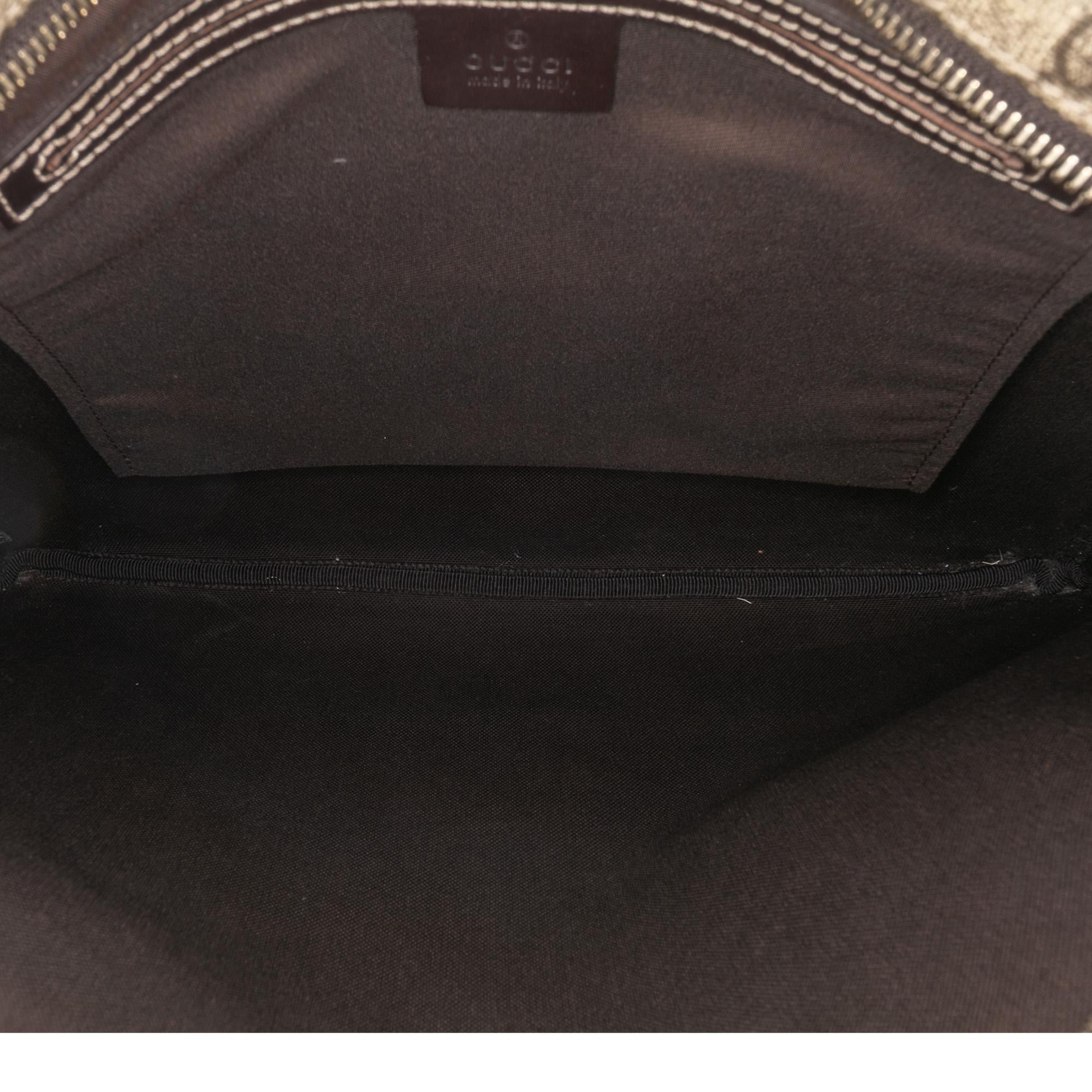 Gucci GG Supreme Crossbody