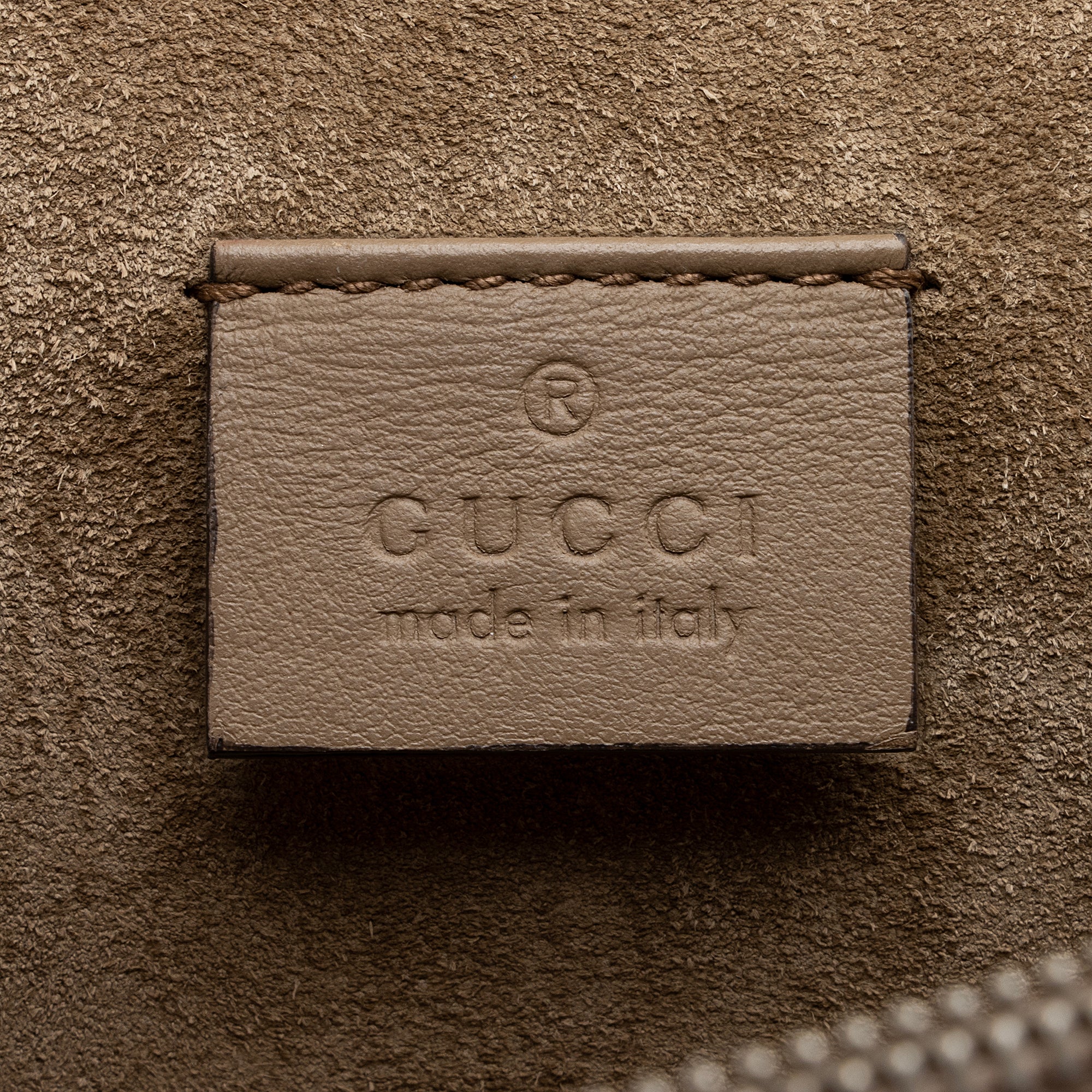 Gucci GG Supreme Dionysus Medium Shoulder Bag (SHF-22470)