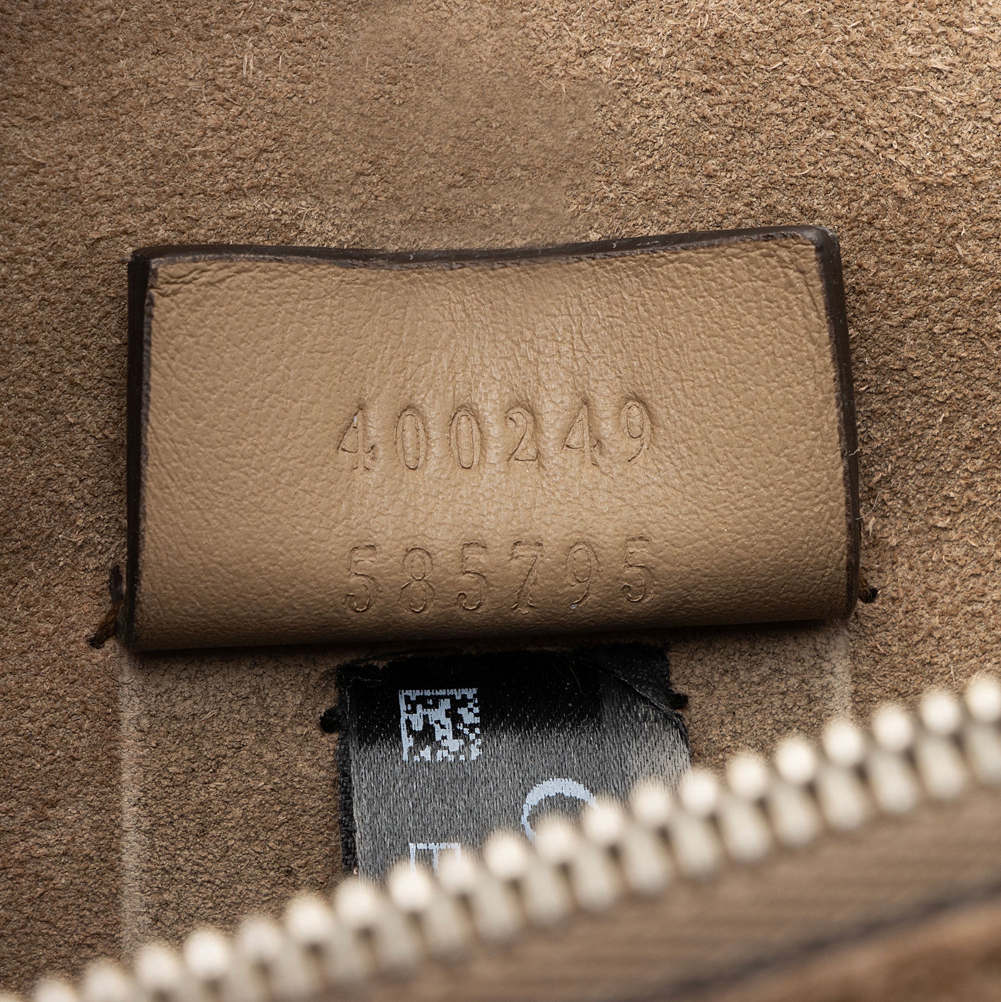 Gucci GG Supreme Dionysus Medium Shoulder Bag