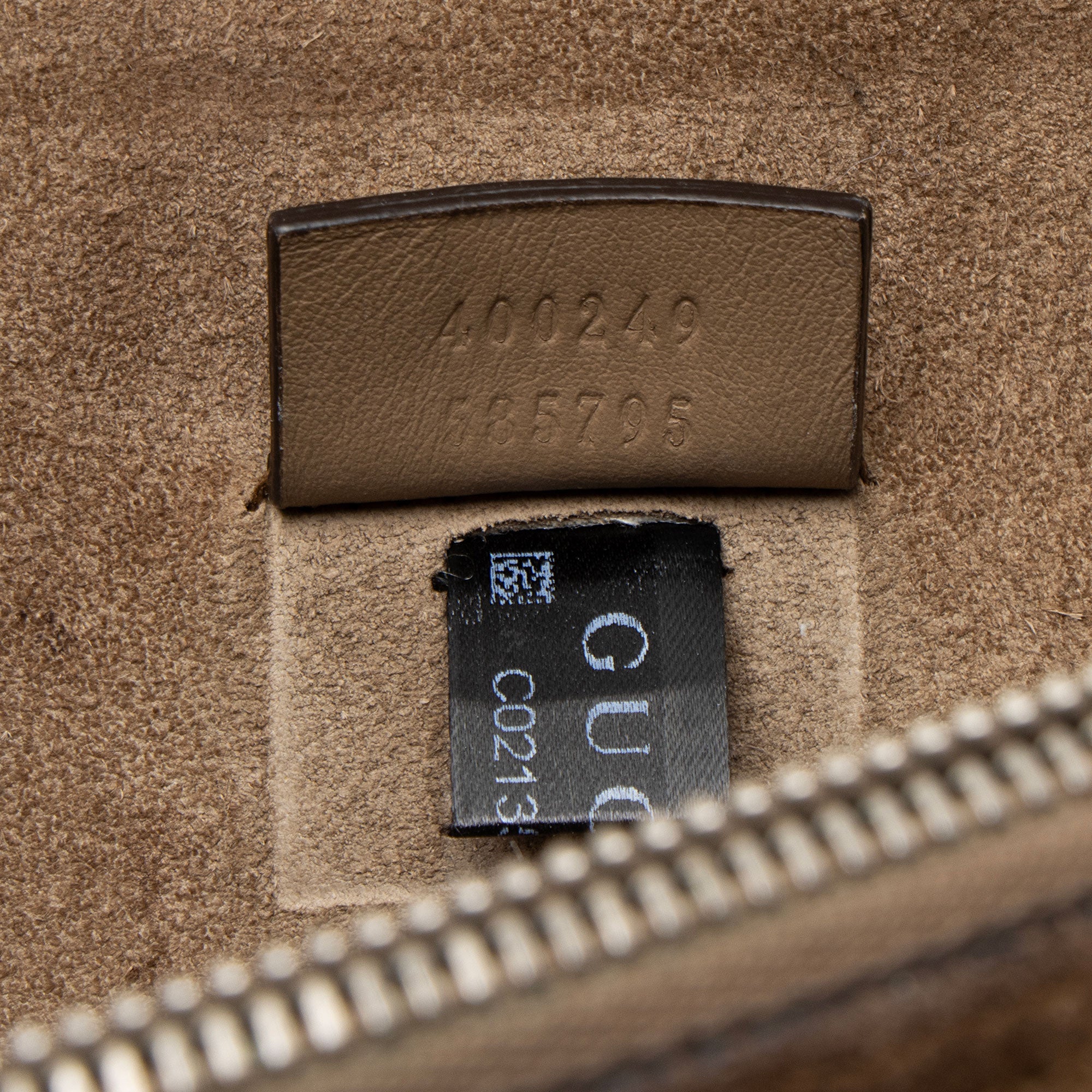 Gucci GG Supreme Dionysus Medium Shoulder Bag